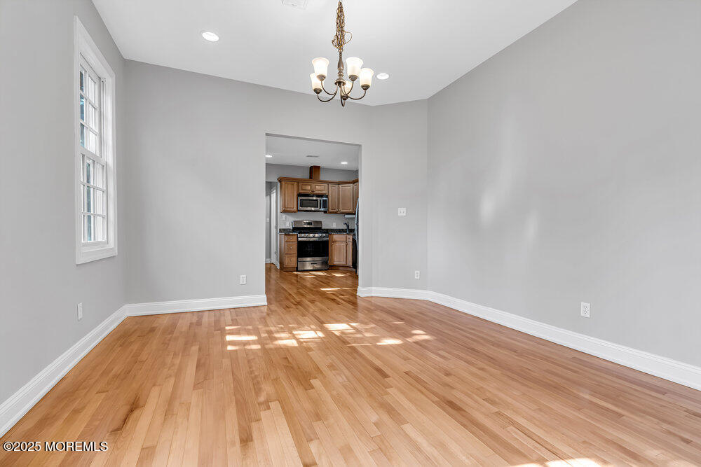 41 Peters Place, Red Bank, NJ, 07701 image 10
