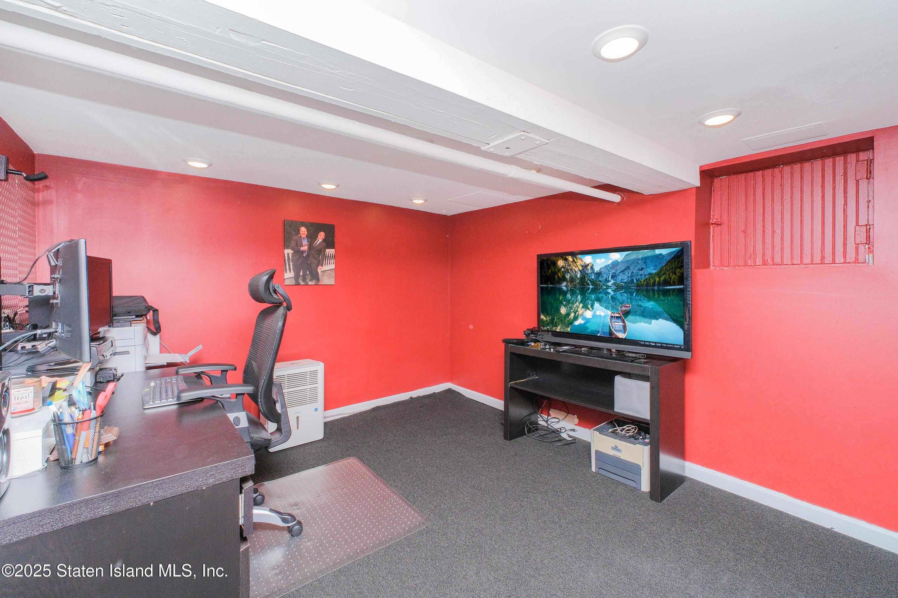 64 Whitman Avenue, Staten Island, NY, 10308 image 25