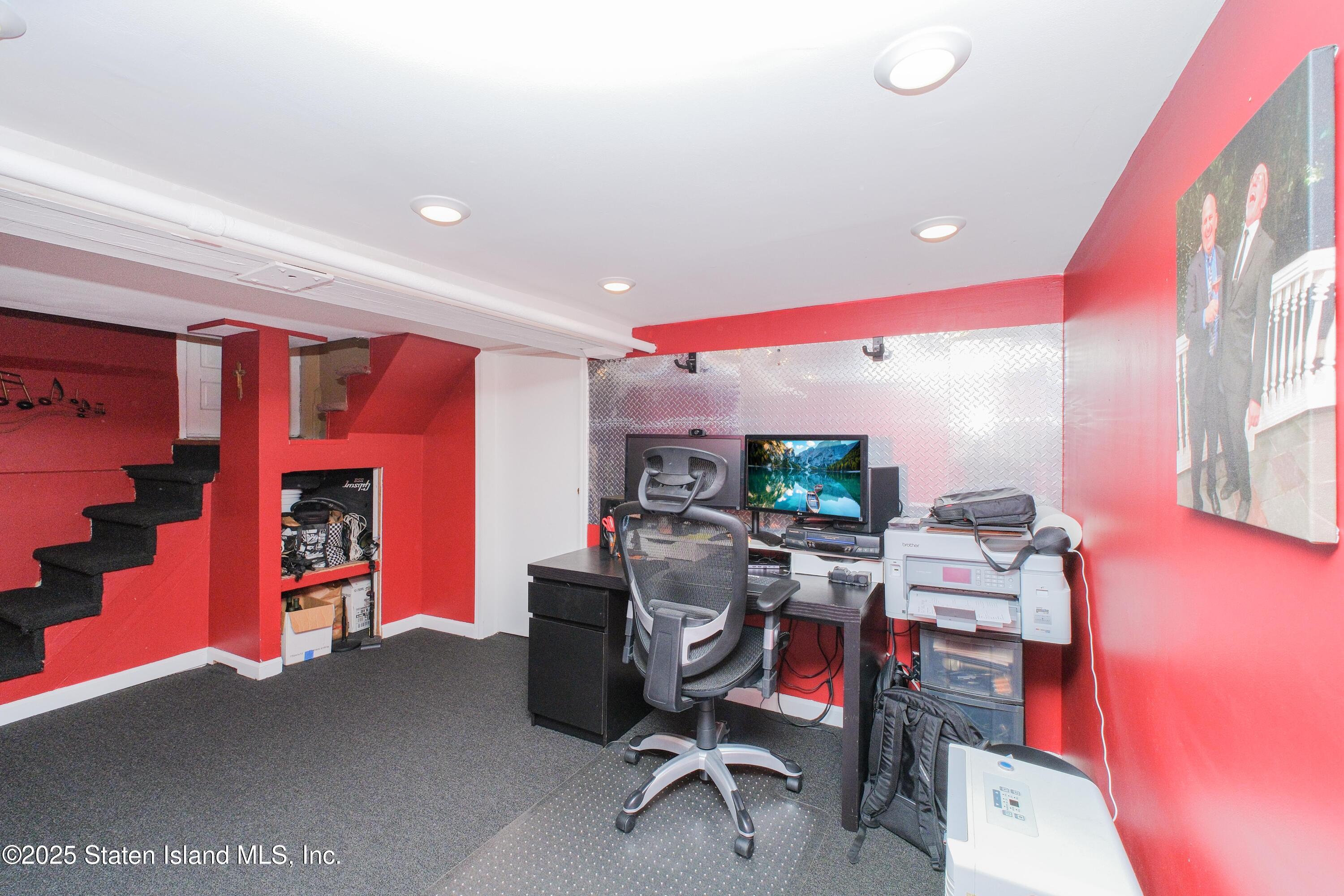 64 Whitman Avenue, Staten Island, NY, 10308 image 26