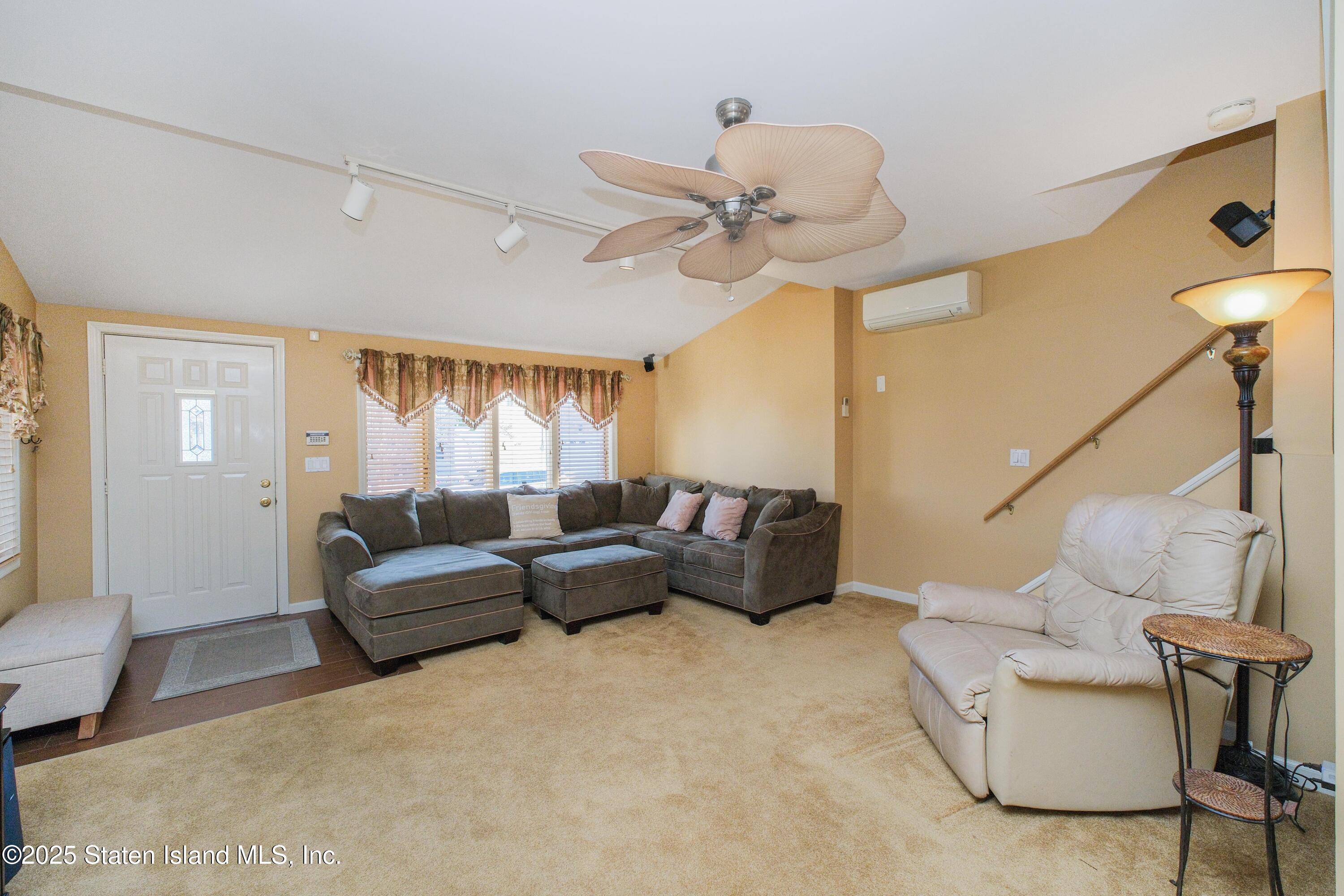 64 Whitman Avenue, Staten Island, NY, 10308 image 10