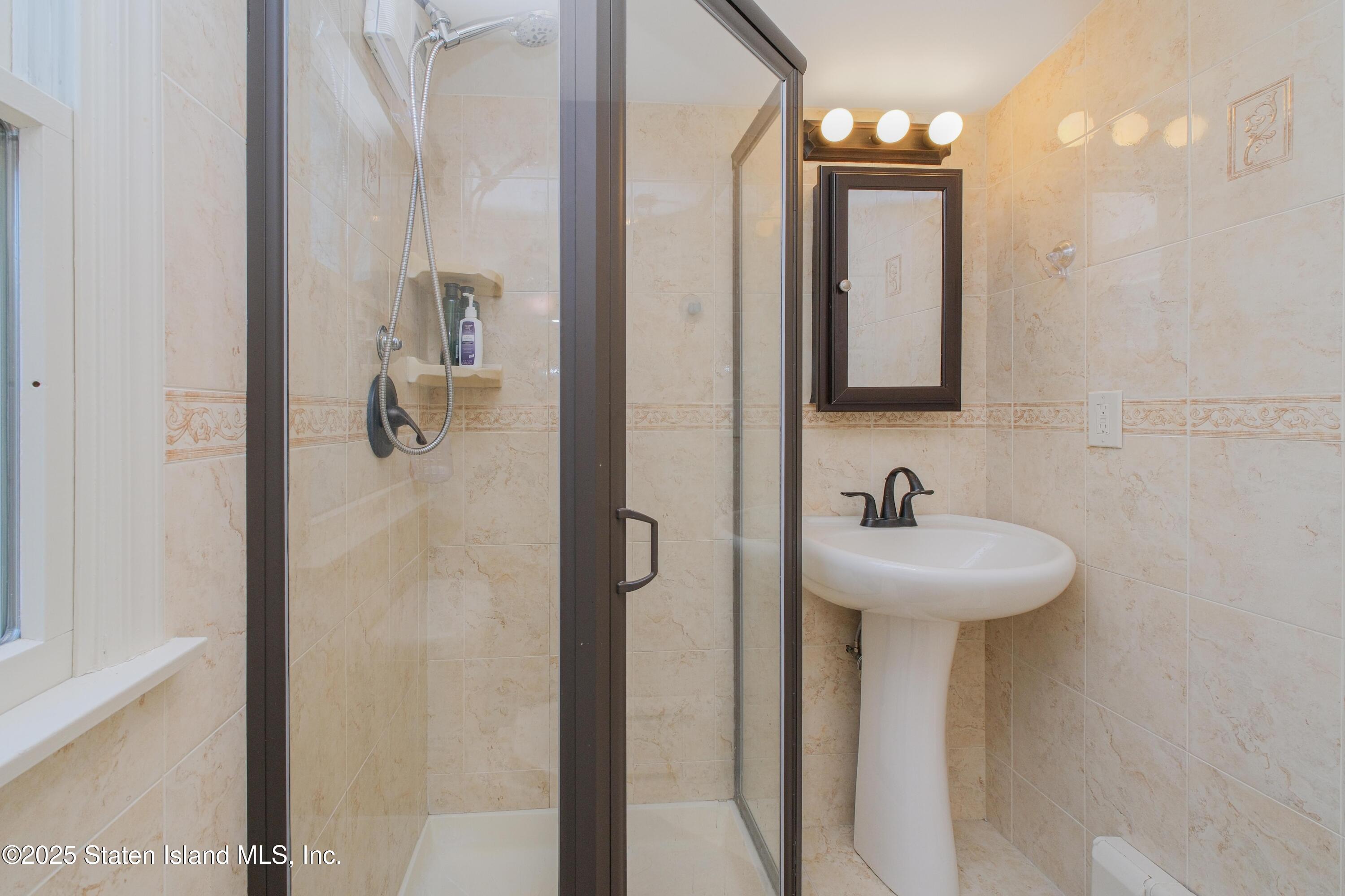 64 Whitman Avenue, Staten Island, NY, 10308 image 22