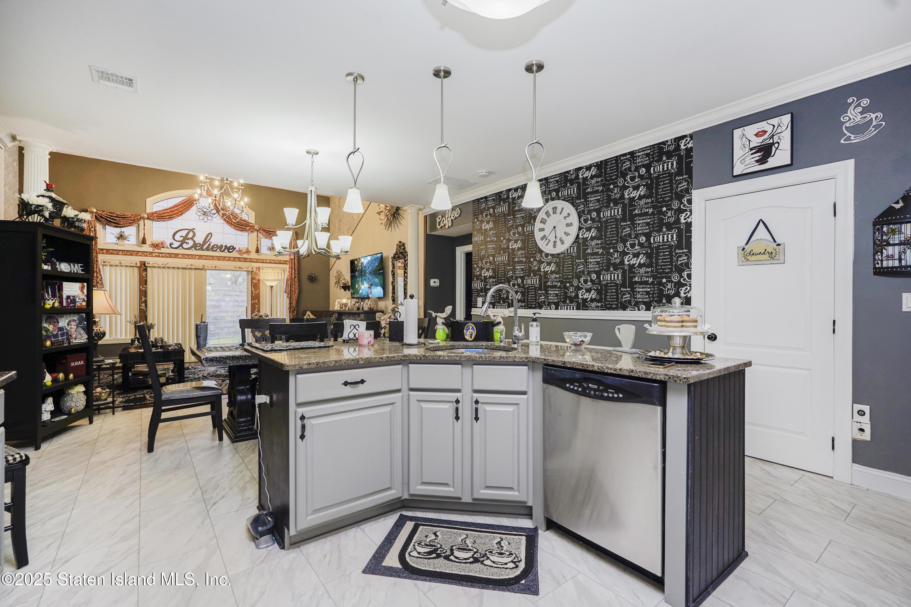 53 Topside Lane, Staten Island, NY, 10309 image 10