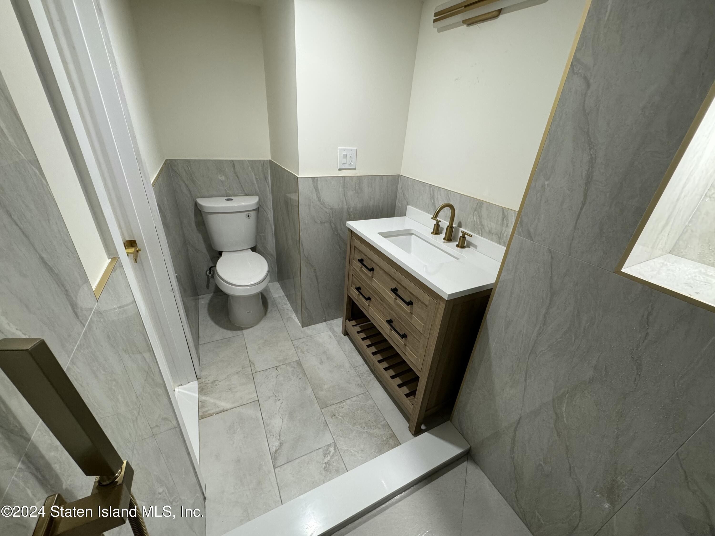 77 City Boulevard, Staten Island, NY, 10301 image 28