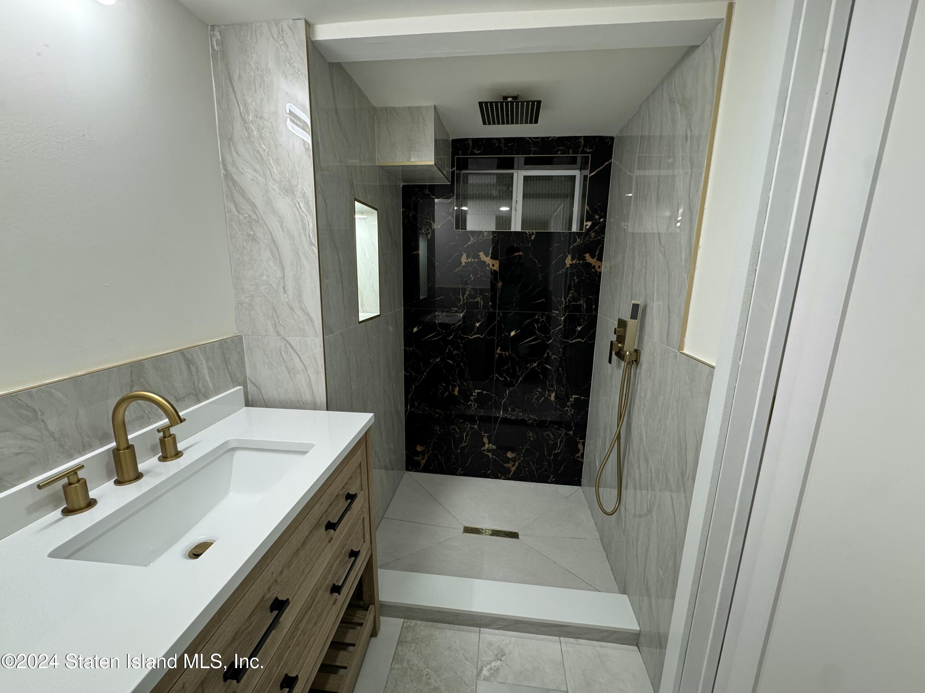 77 City Boulevard, Staten Island, NY, 10301 image 29