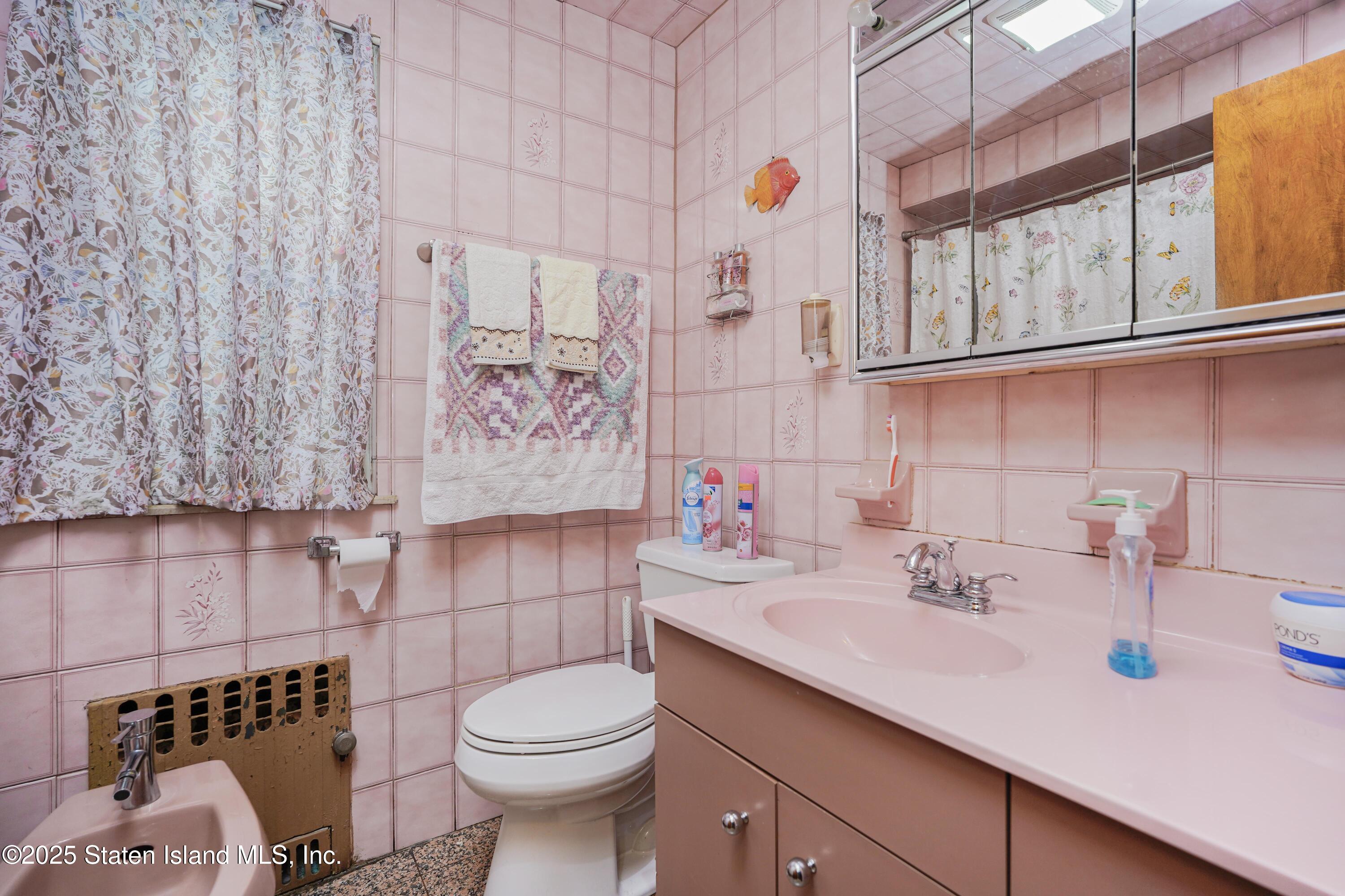 435 East 4th Street, Brooklyn, NY, 11218 image 13