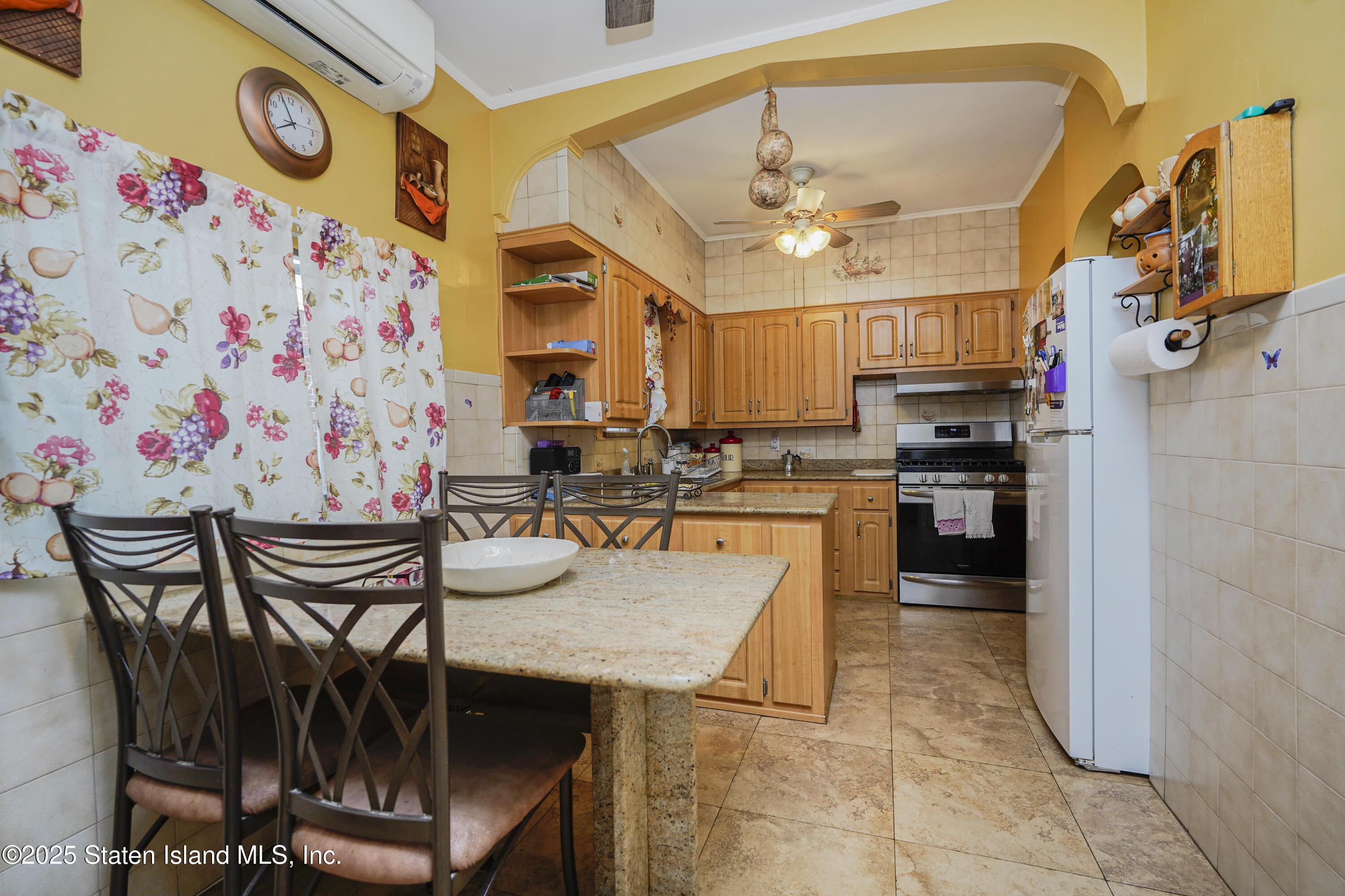 435 East 4th Street, Brooklyn, NY, 11218 image 11