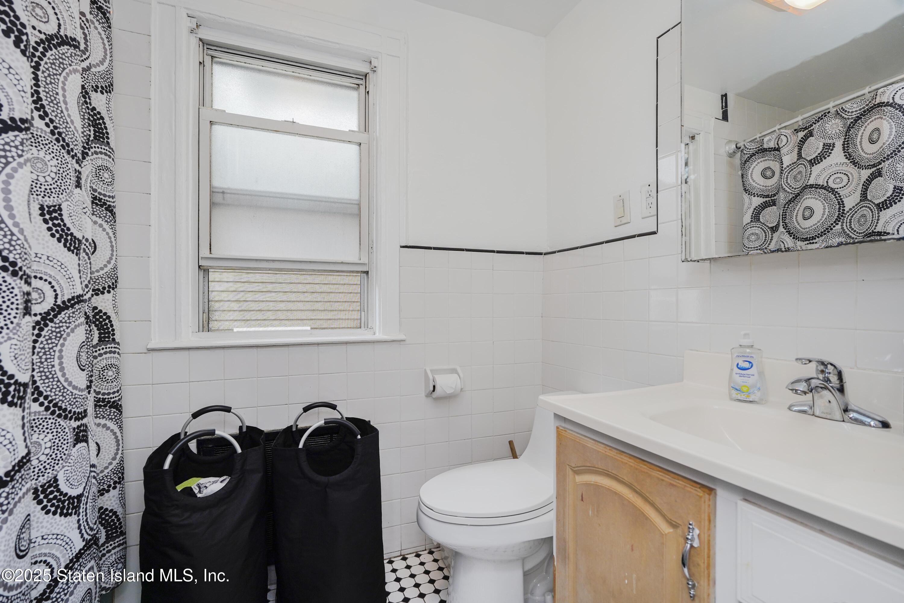 435 East 4th Street, Brooklyn, NY, 11218 image 32