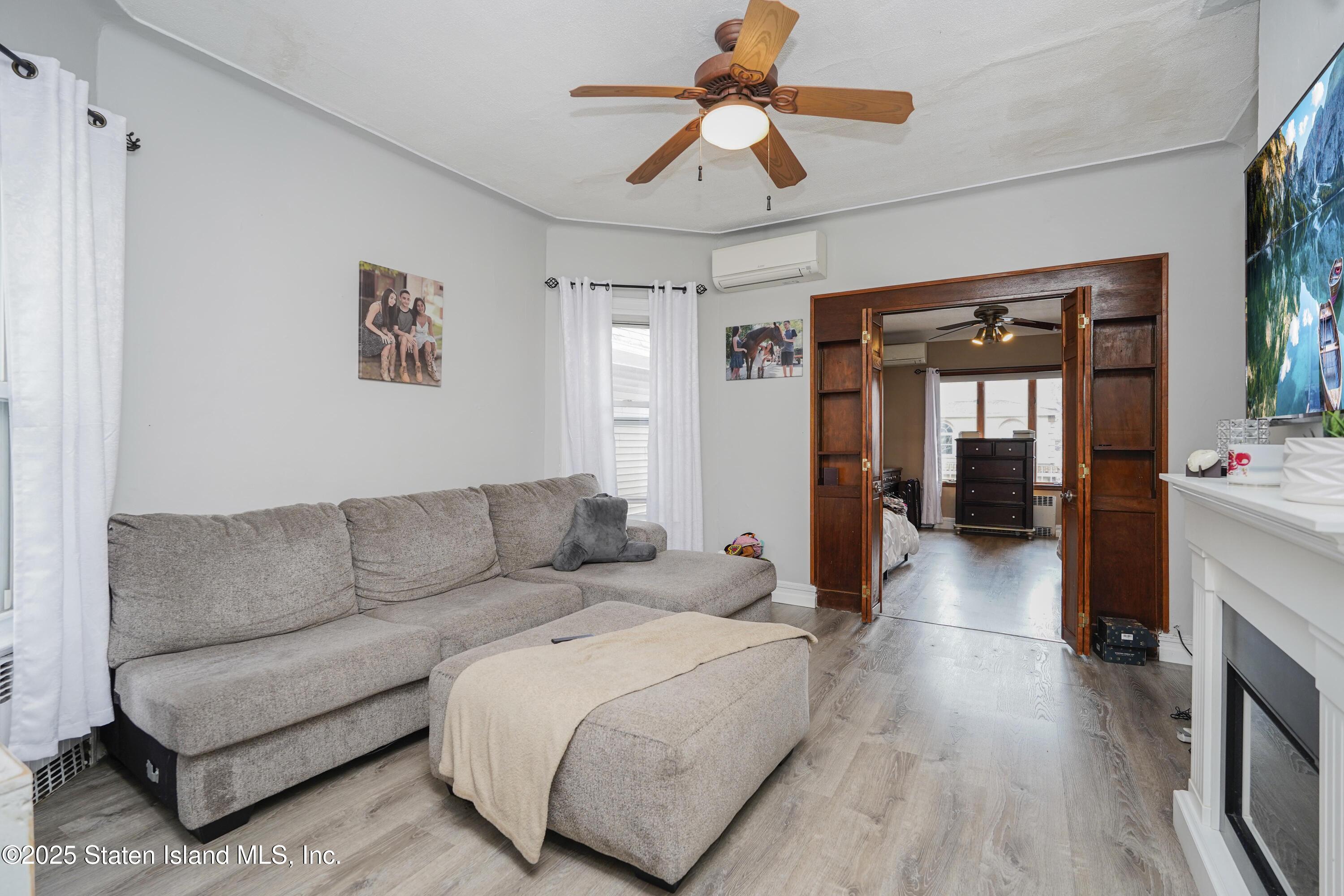 435 East 4th Street, Brooklyn, NY, 11218 image 25