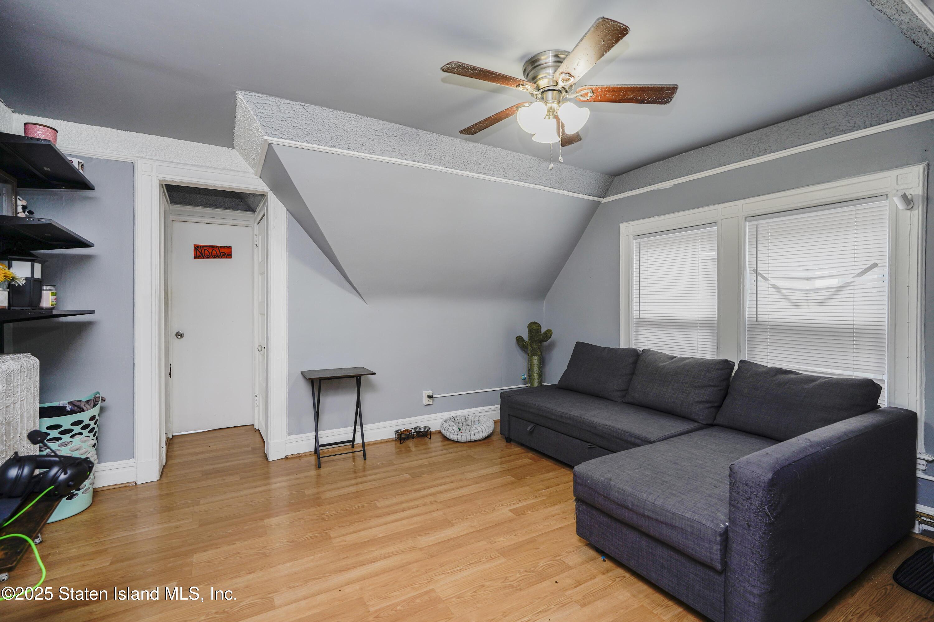 435 East 4th Street, Brooklyn, NY, 11218 image 37