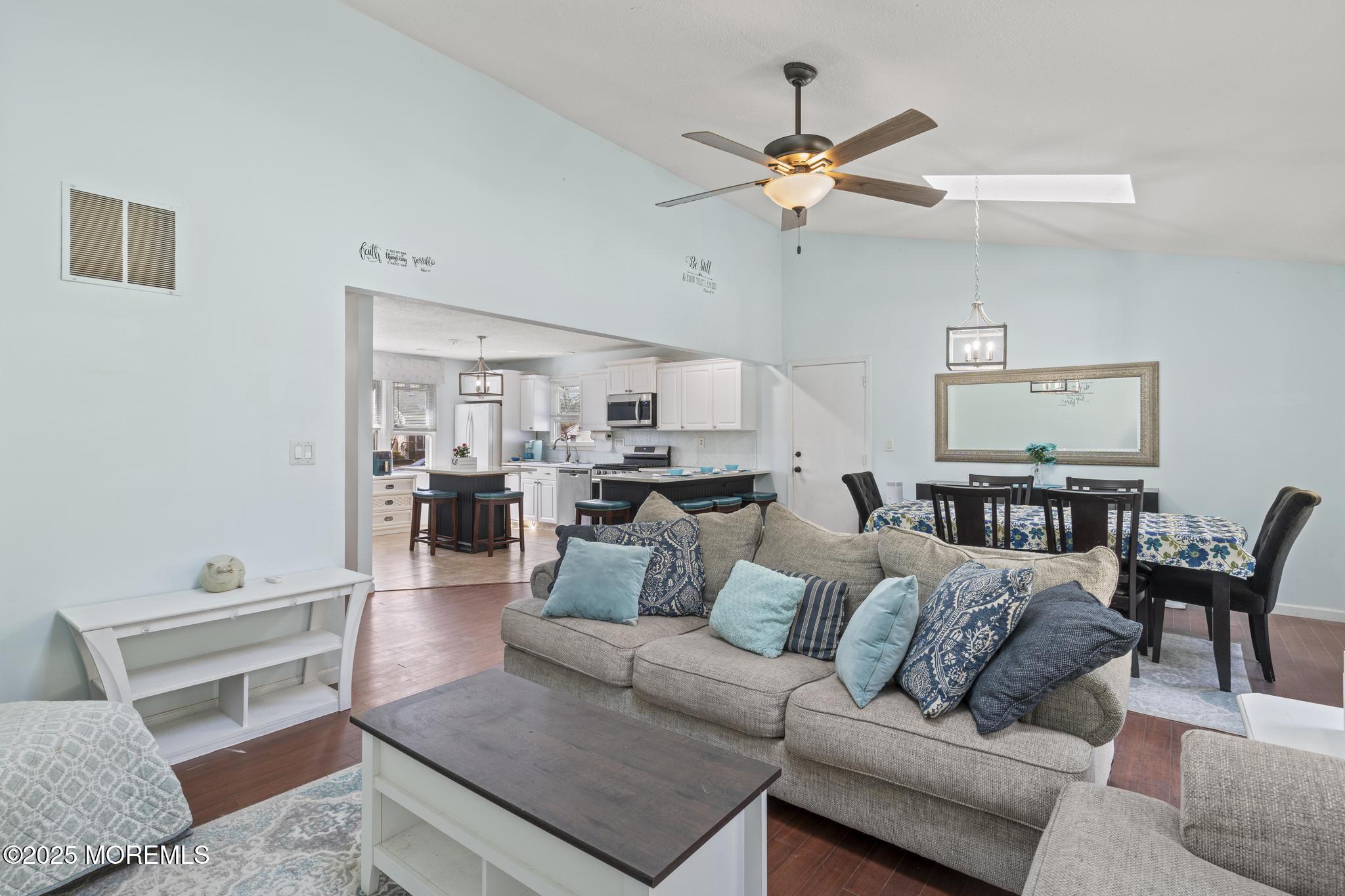 95 Rolling Hills Court, Toms River, NJ, 08755 image 6