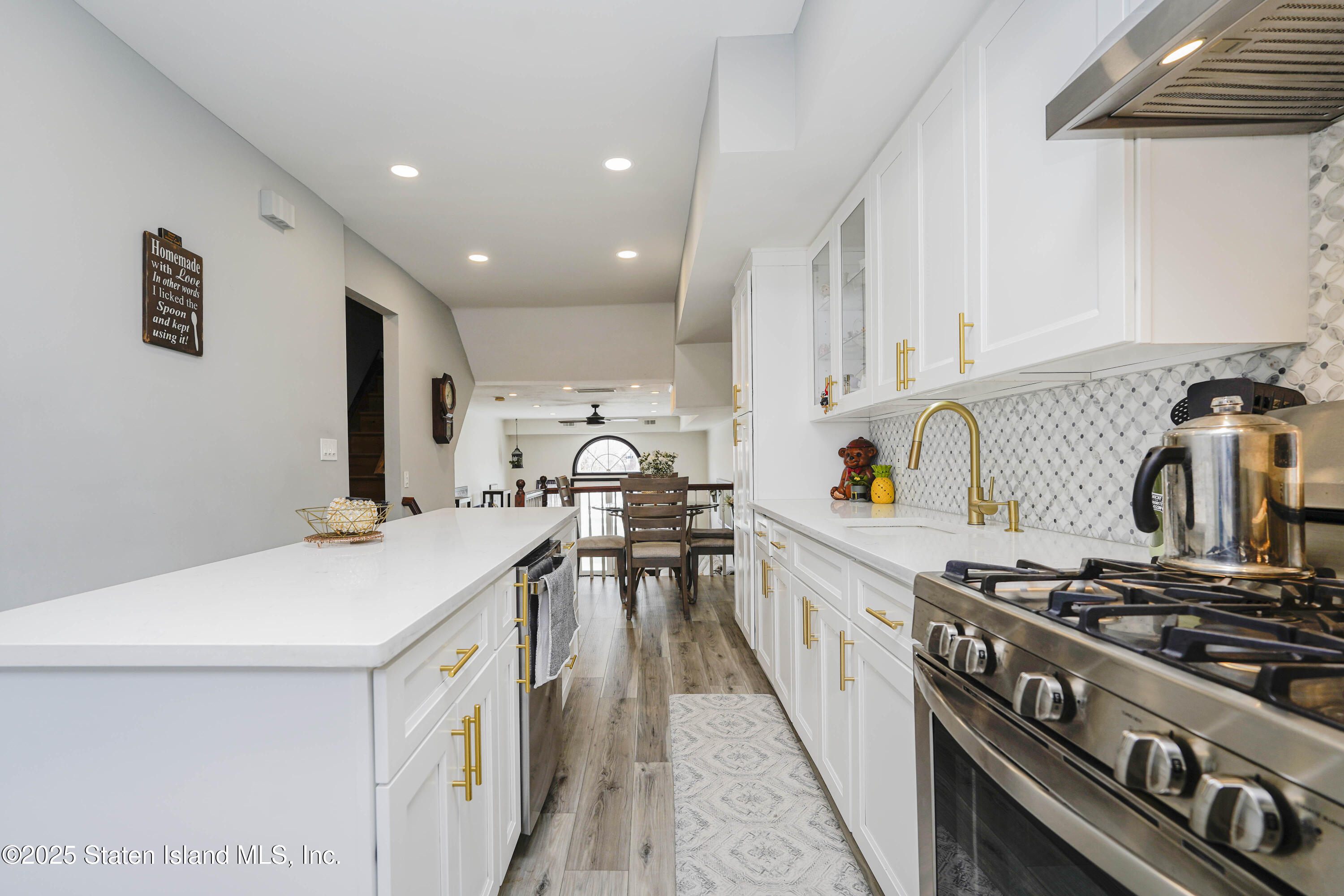 102 Burgher Avenue, Staten Island, NY, 10304 image 17