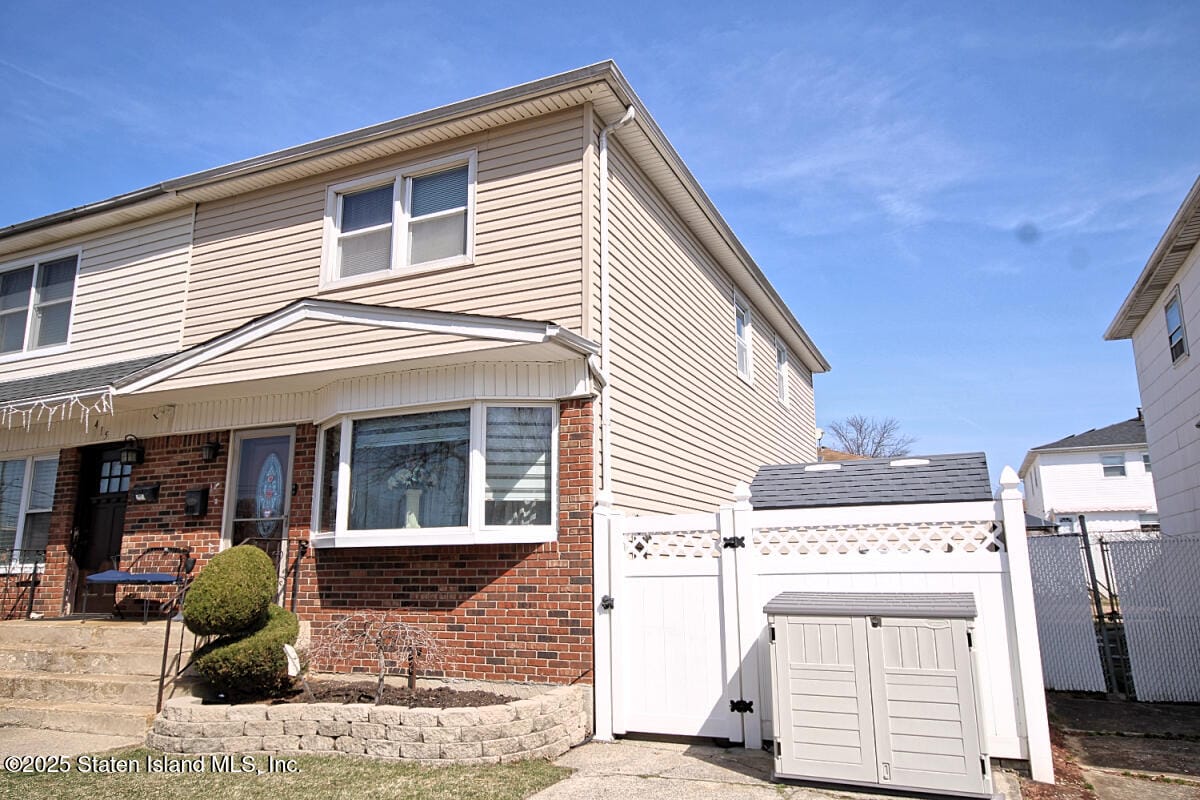 411 Ridgecrest Avenue, Staten Island, NY, 10312