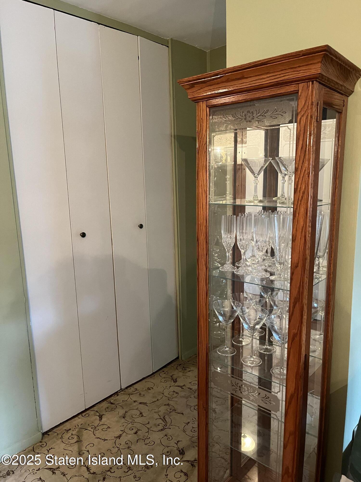 1000 Clove Road 2-O, Staten Island, NY, 10301 image 13