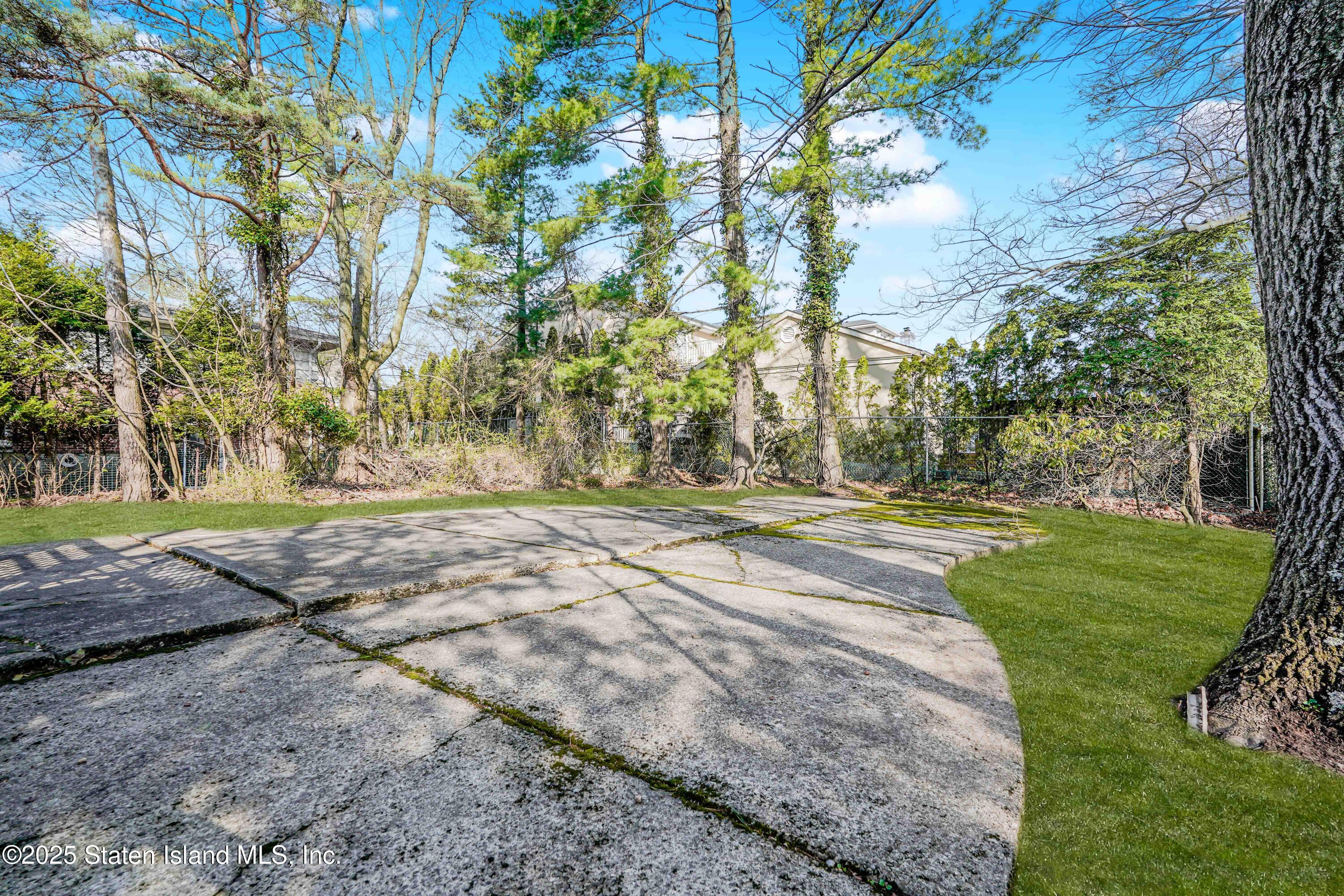399 Ocean Terrace, Staten Island, NY, 10301 image 23