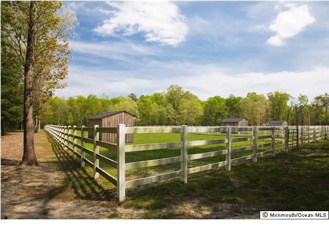 24 Squankum Road, Colts Neck, NJ, 07722 image 9