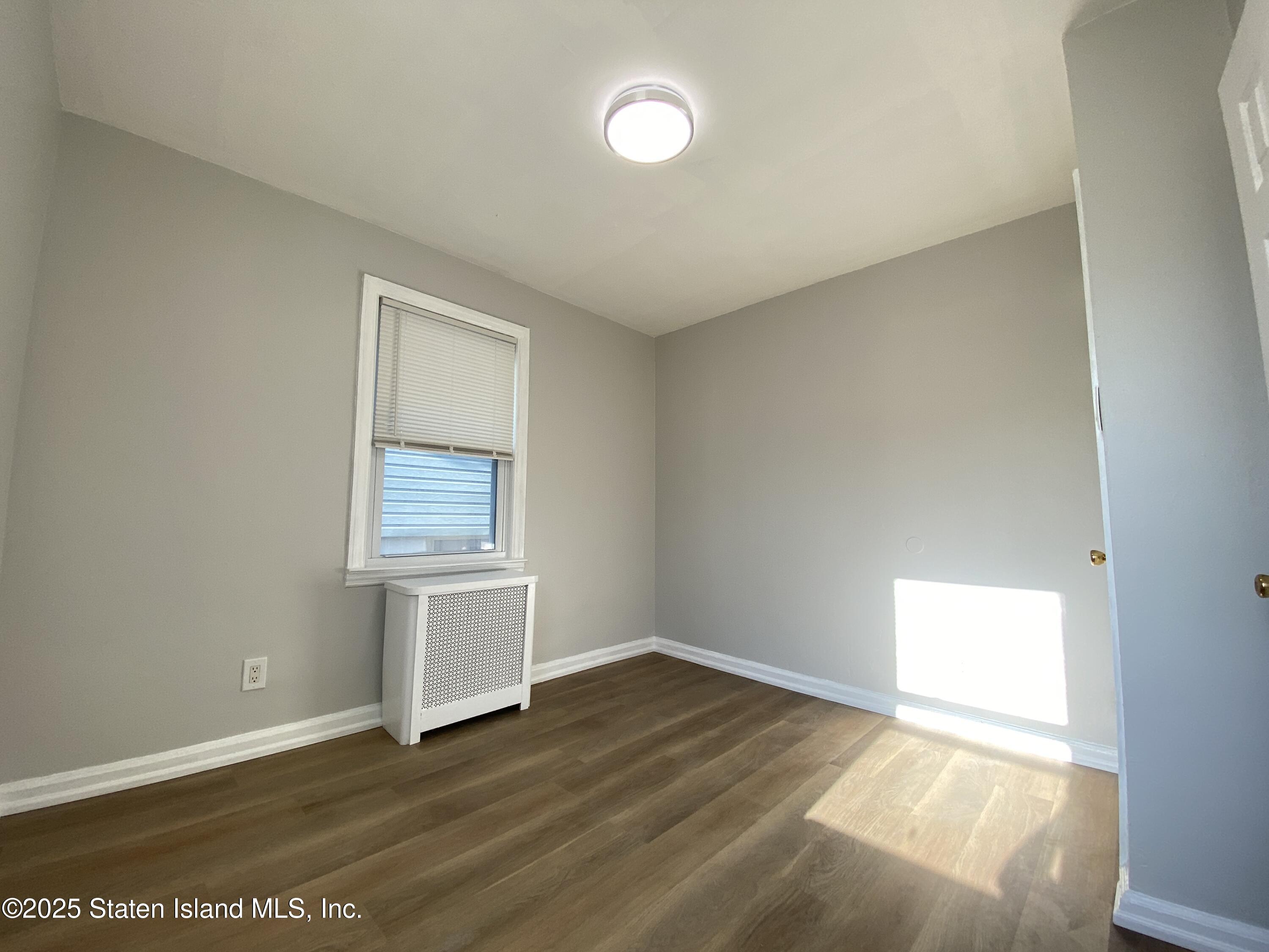 136 Sand Lane, Staten Island, NY, 10305 image 18
