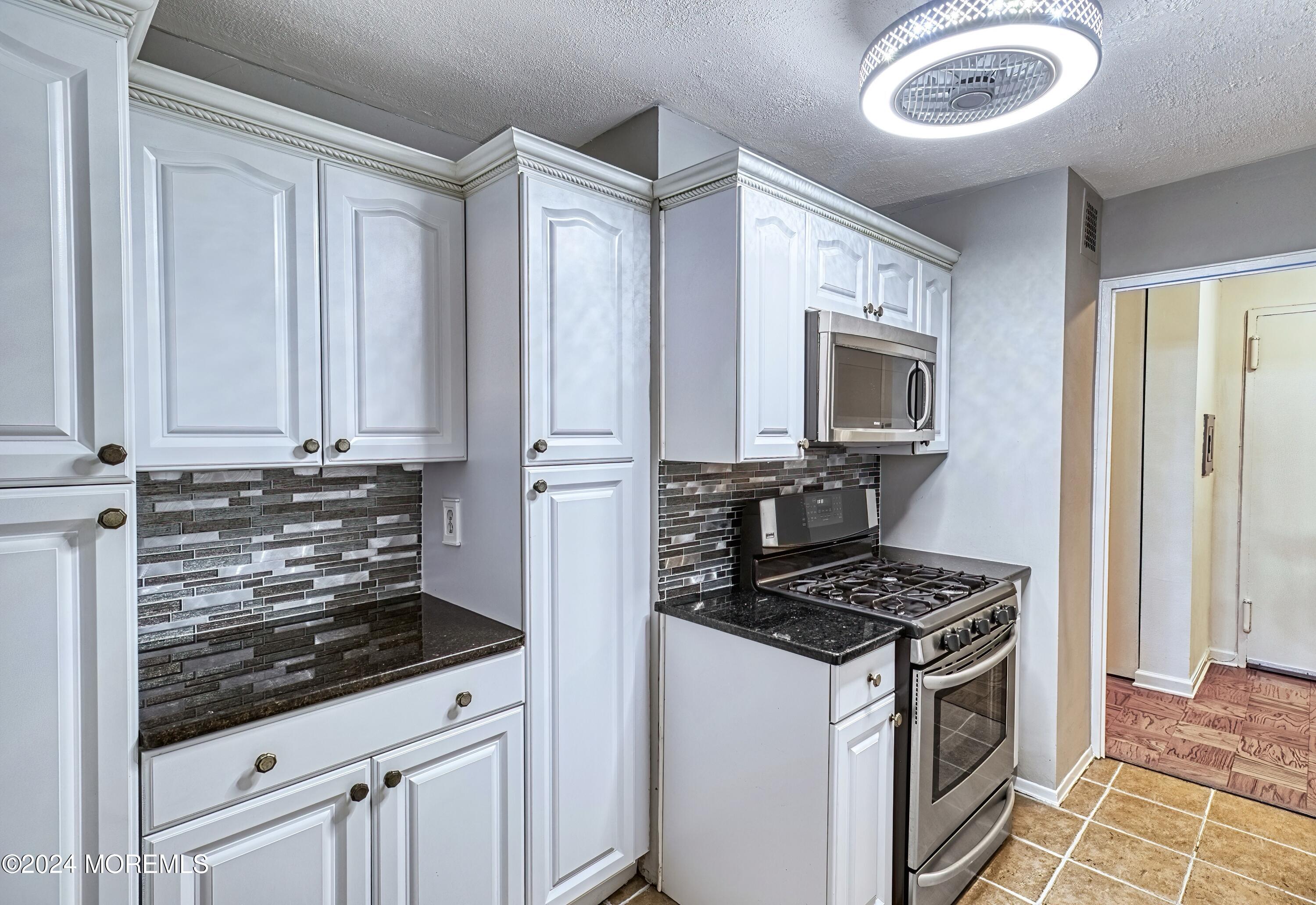 28 Riverside Avenue Apt 1M, Red Bank, NJ, 07701 image 17
