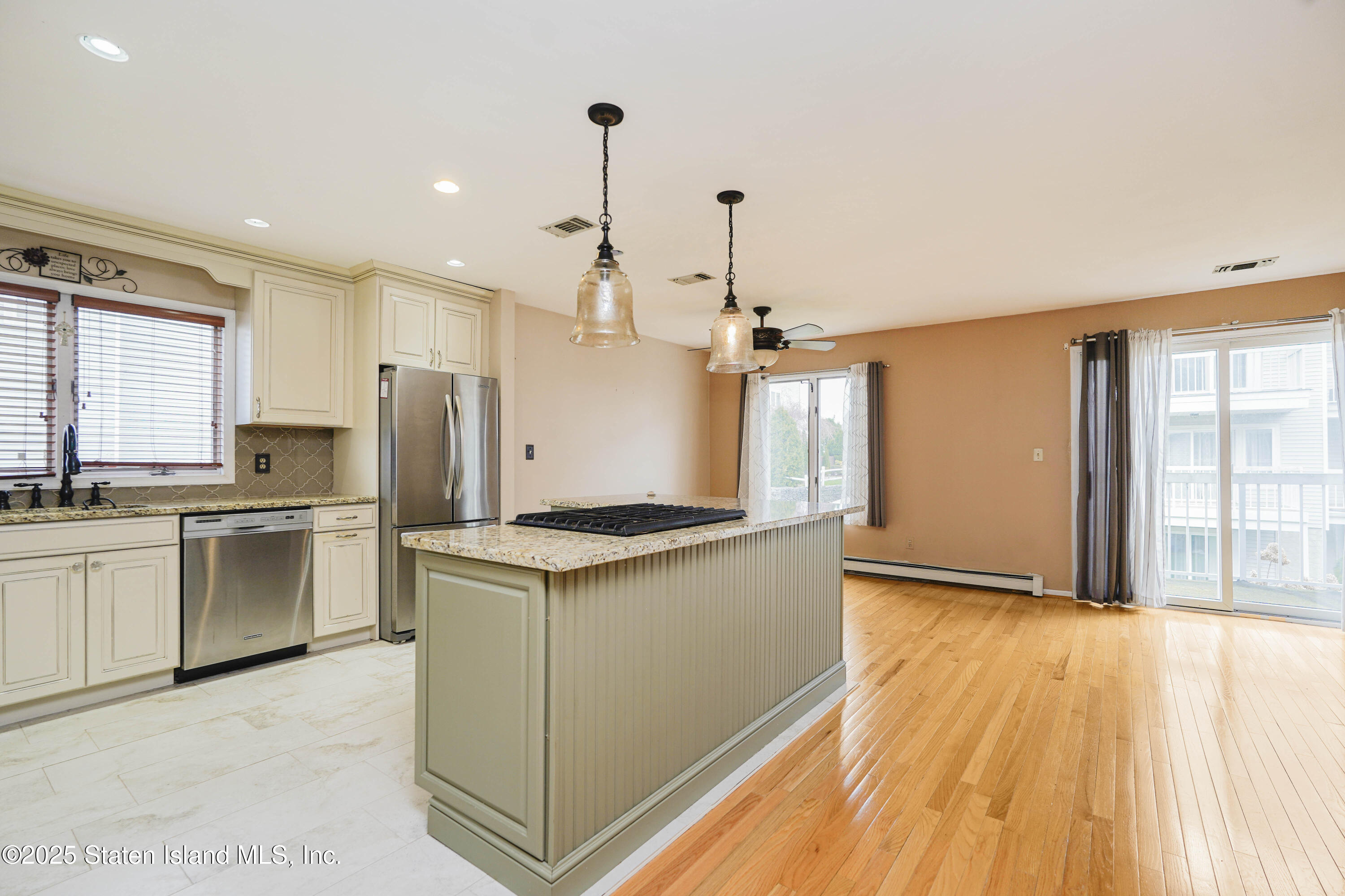 603 Johnston Terrace, Staten Island, NY, 10309 image 13