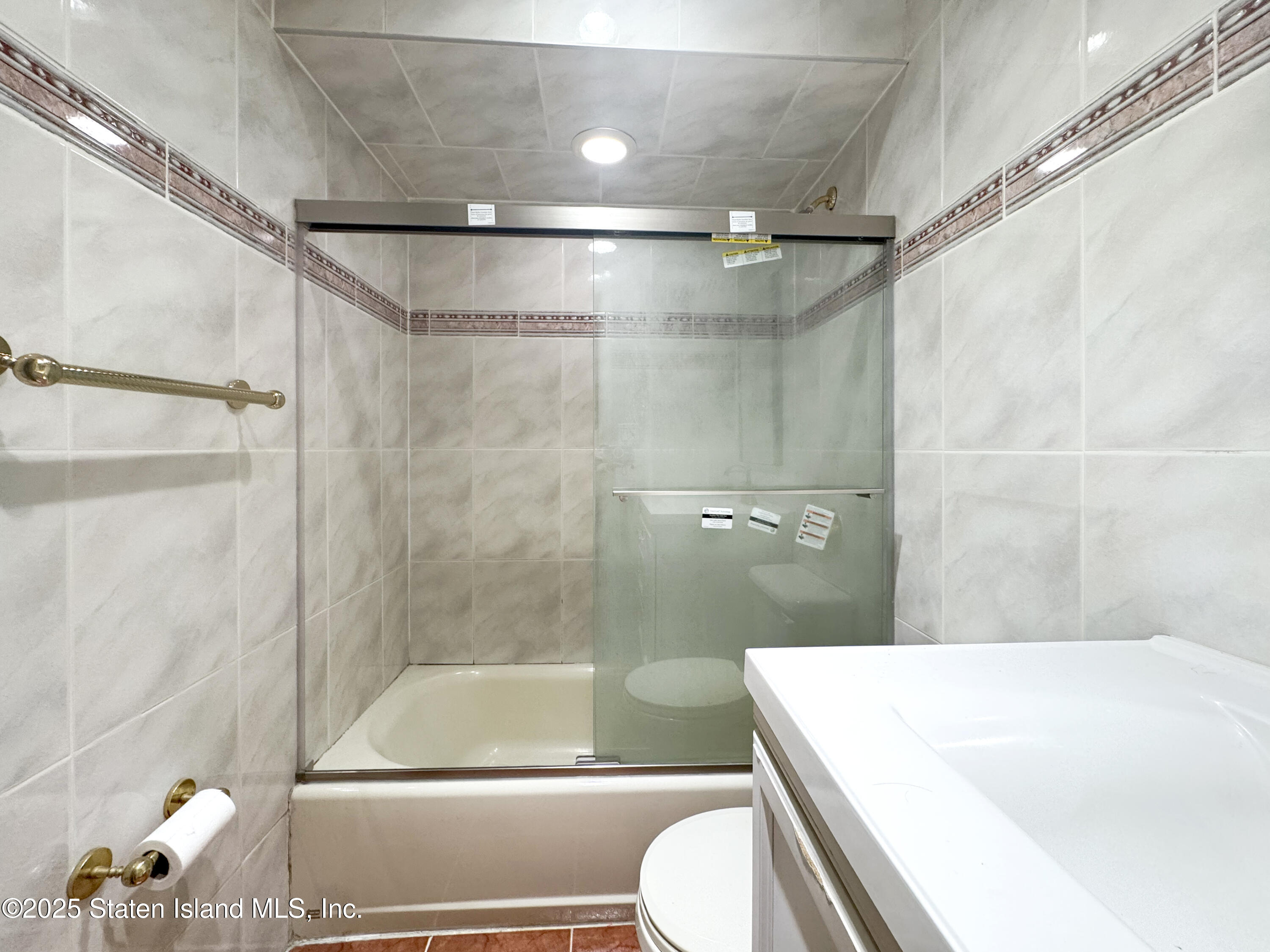 75 Dover Green, Staten Island, NY, 10312 image 21