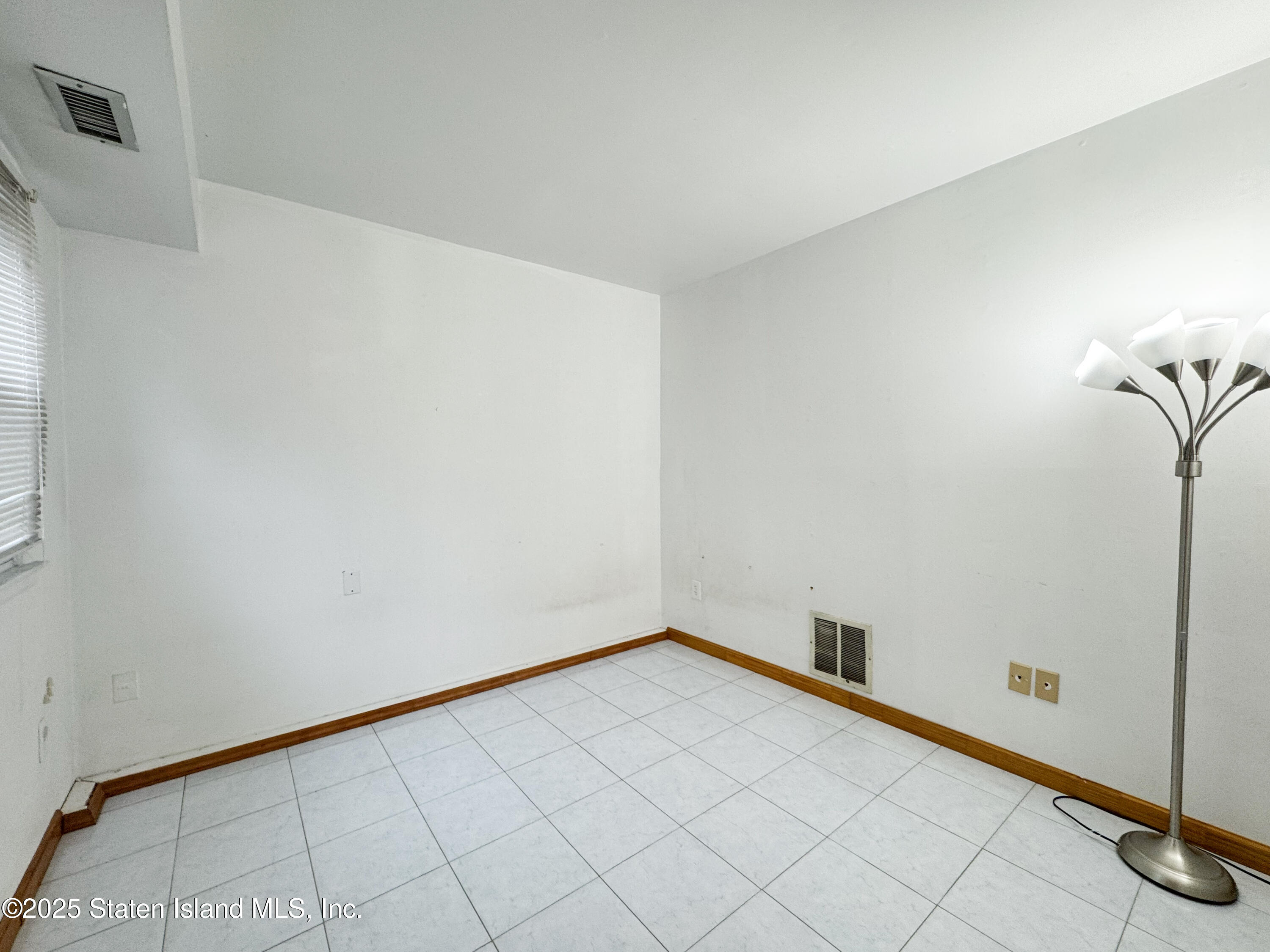 75 Dover Green, Staten Island, NY, 10312 image 31