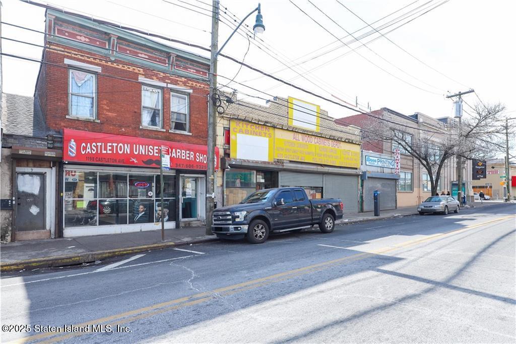 1200 Castleton Avenue Image 2