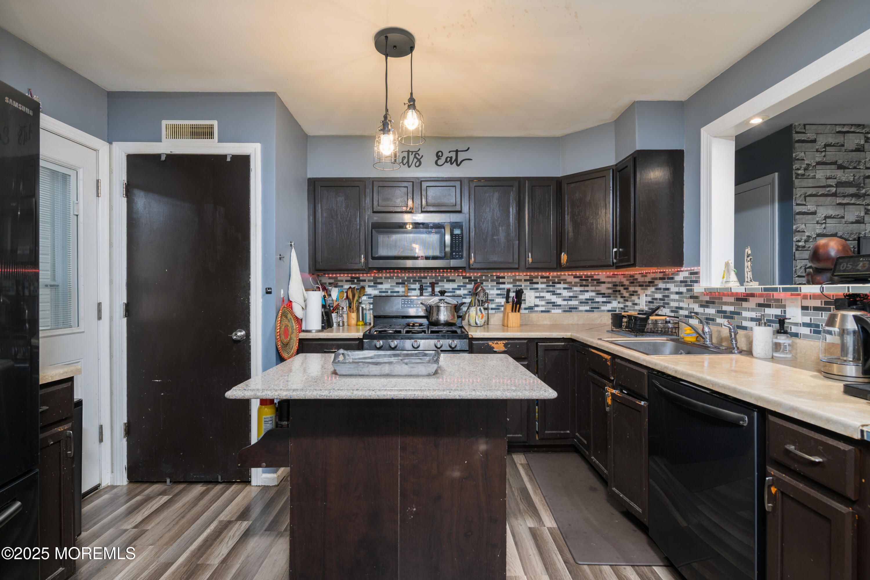 218 Herbert Street, Union Beach, NJ, 07735 image 17