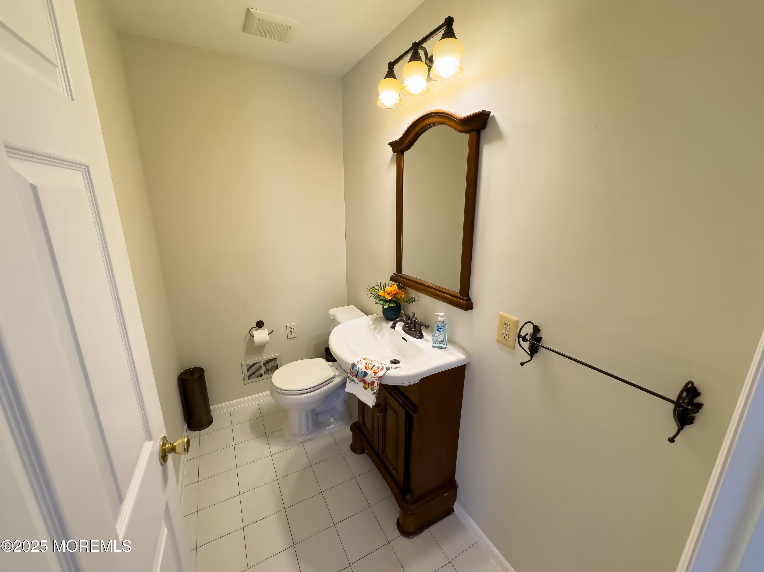 35 Teakwood Drive, Jackson, NJ, 08527 image 16