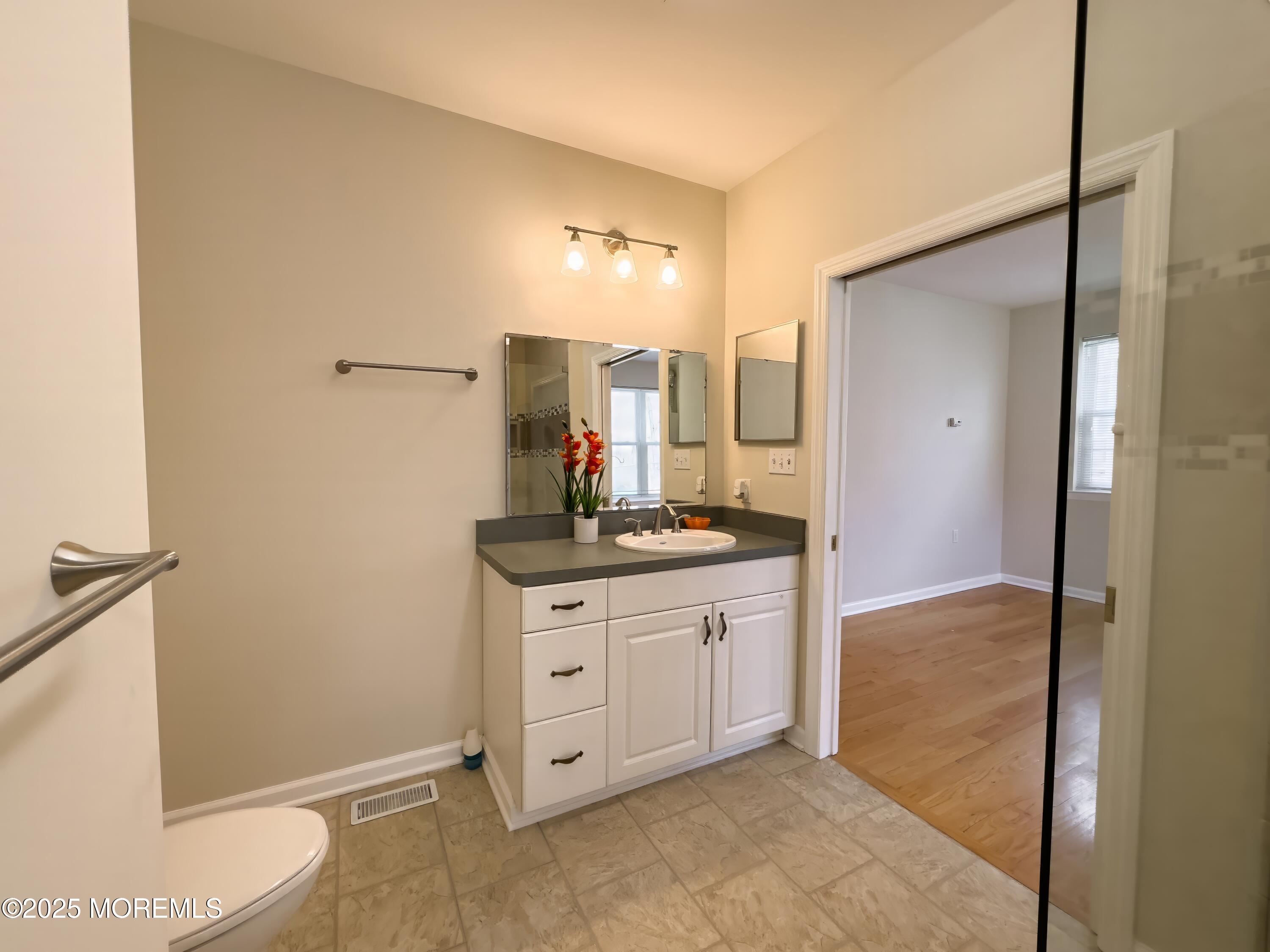 35 Teakwood Drive, Jackson, NJ, 08527 image 68
