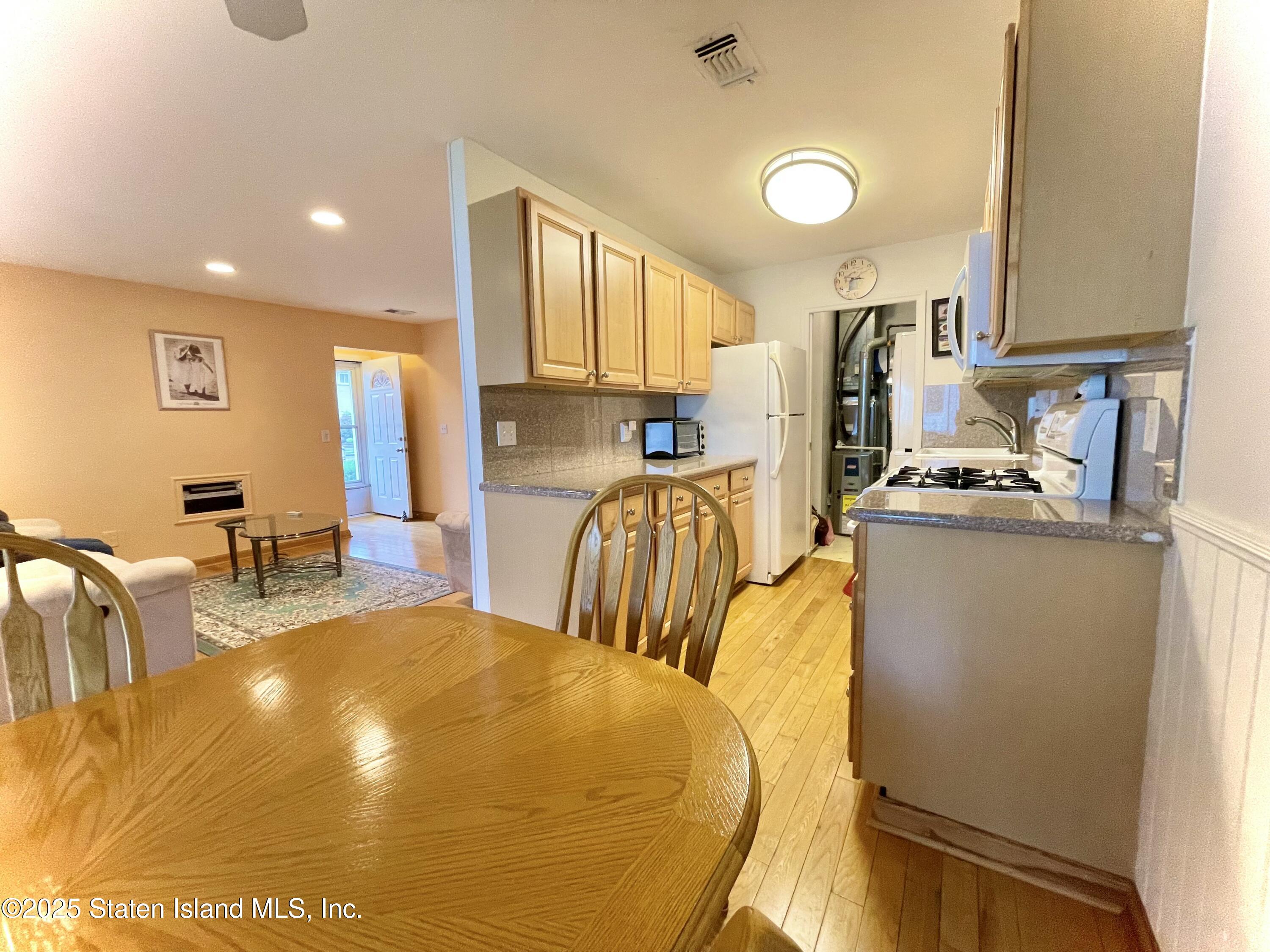 575 Correll Avenue, Staten Island, NY, 10309 image 9