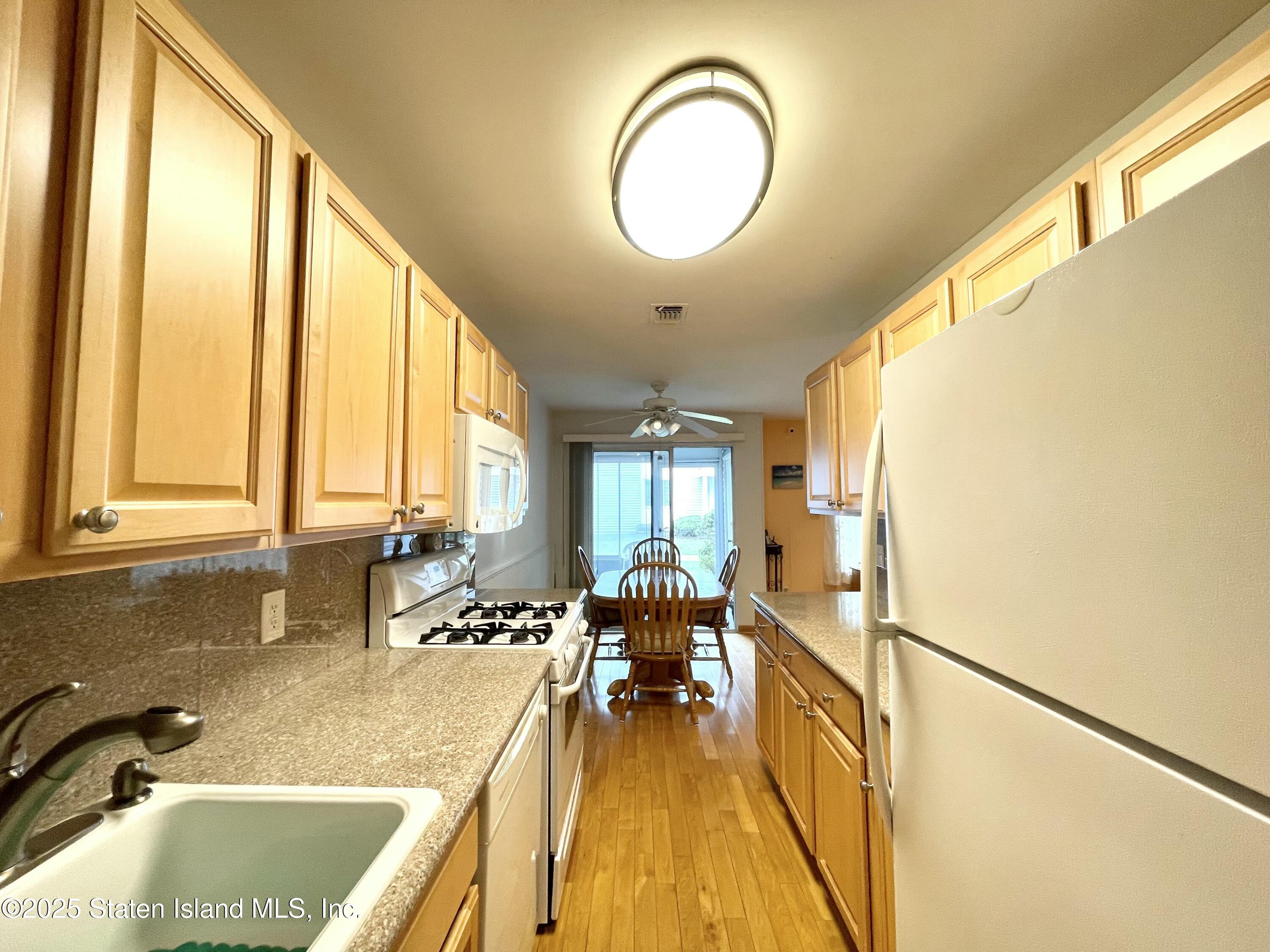575 Correll Avenue, Staten Island, NY, 10309 image 6