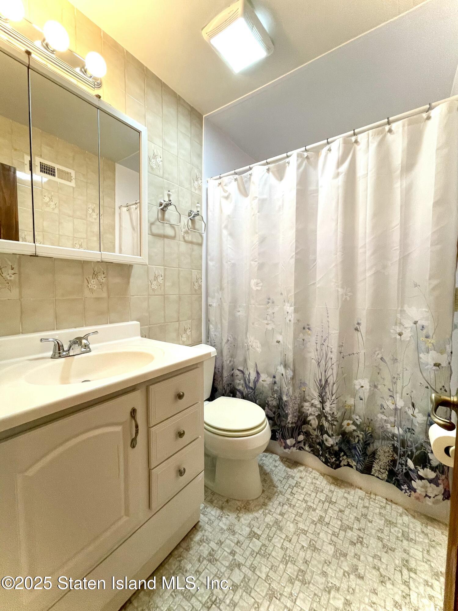 575 Correll Avenue, Staten Island, NY, 10309 image 17