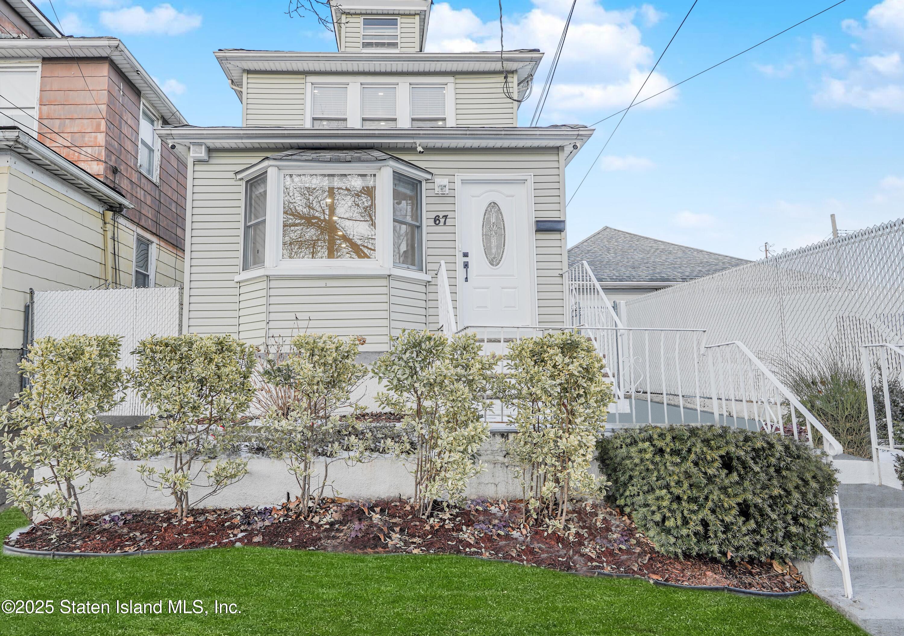 67 Roff Street, Staten Island, NY, 10304