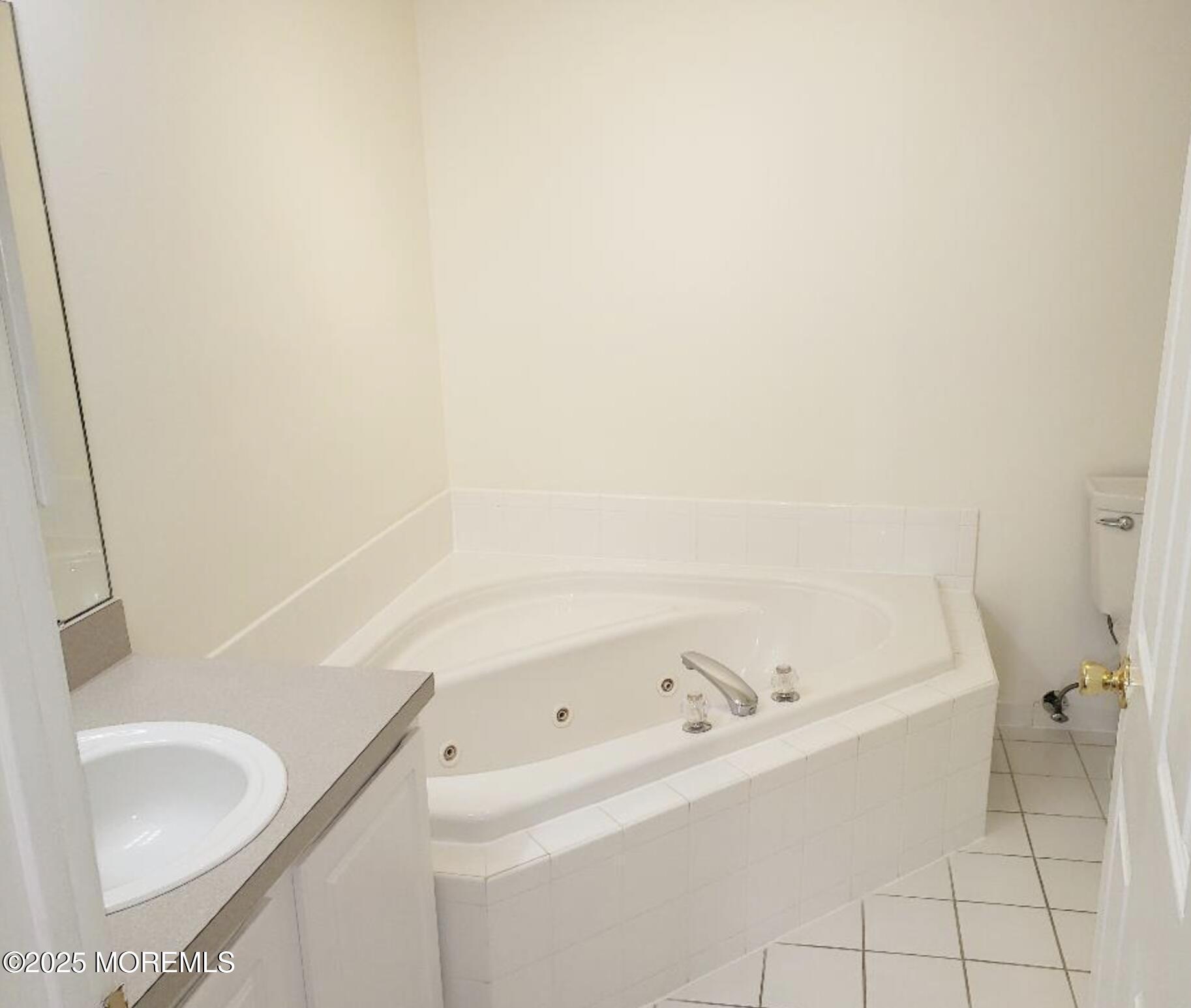 96 Drew Court, Manalapan, NJ, 07726 image 9
