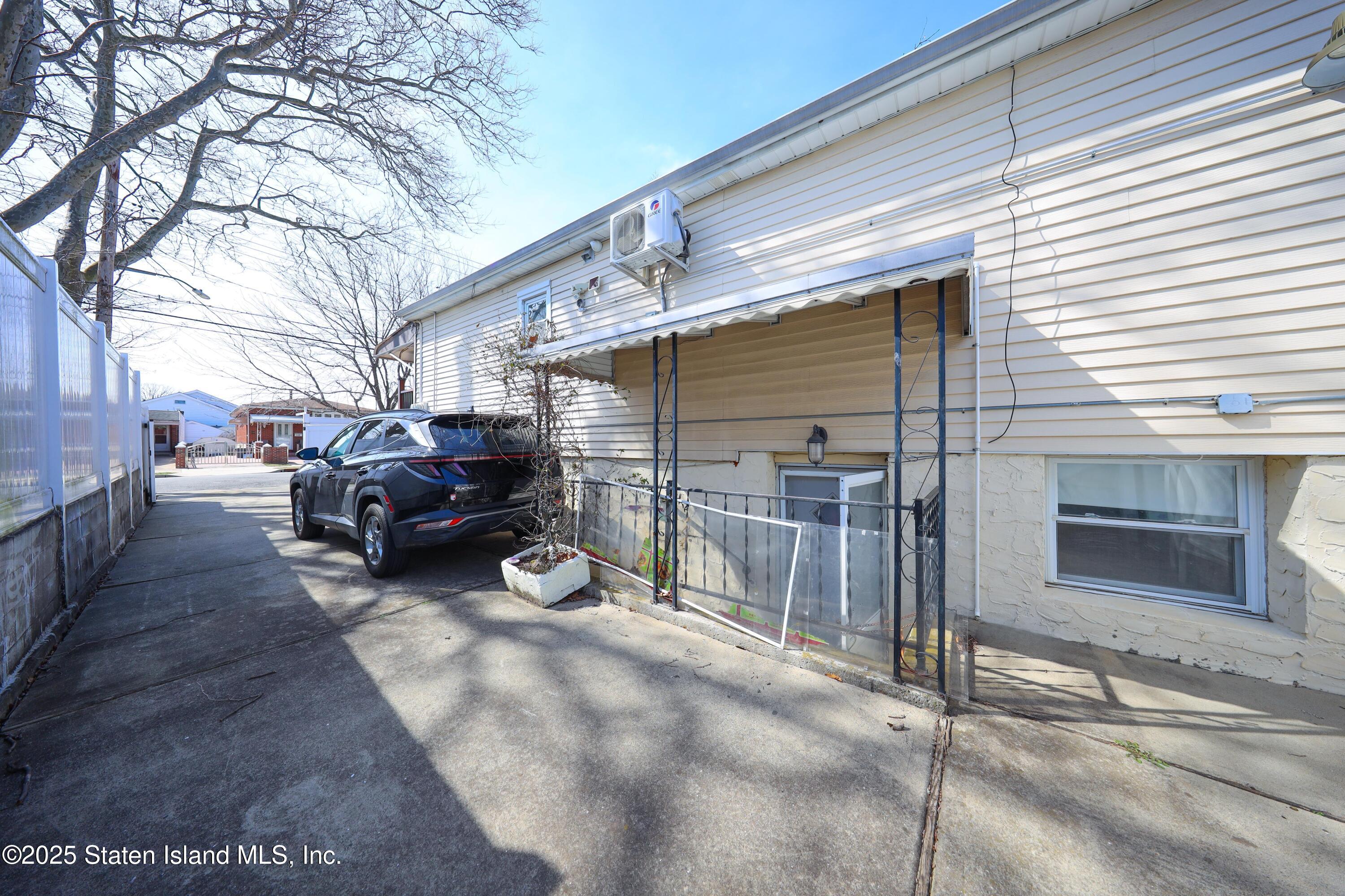 139 Bionia Avenue, Staten Island, NY, 10305 image 18
