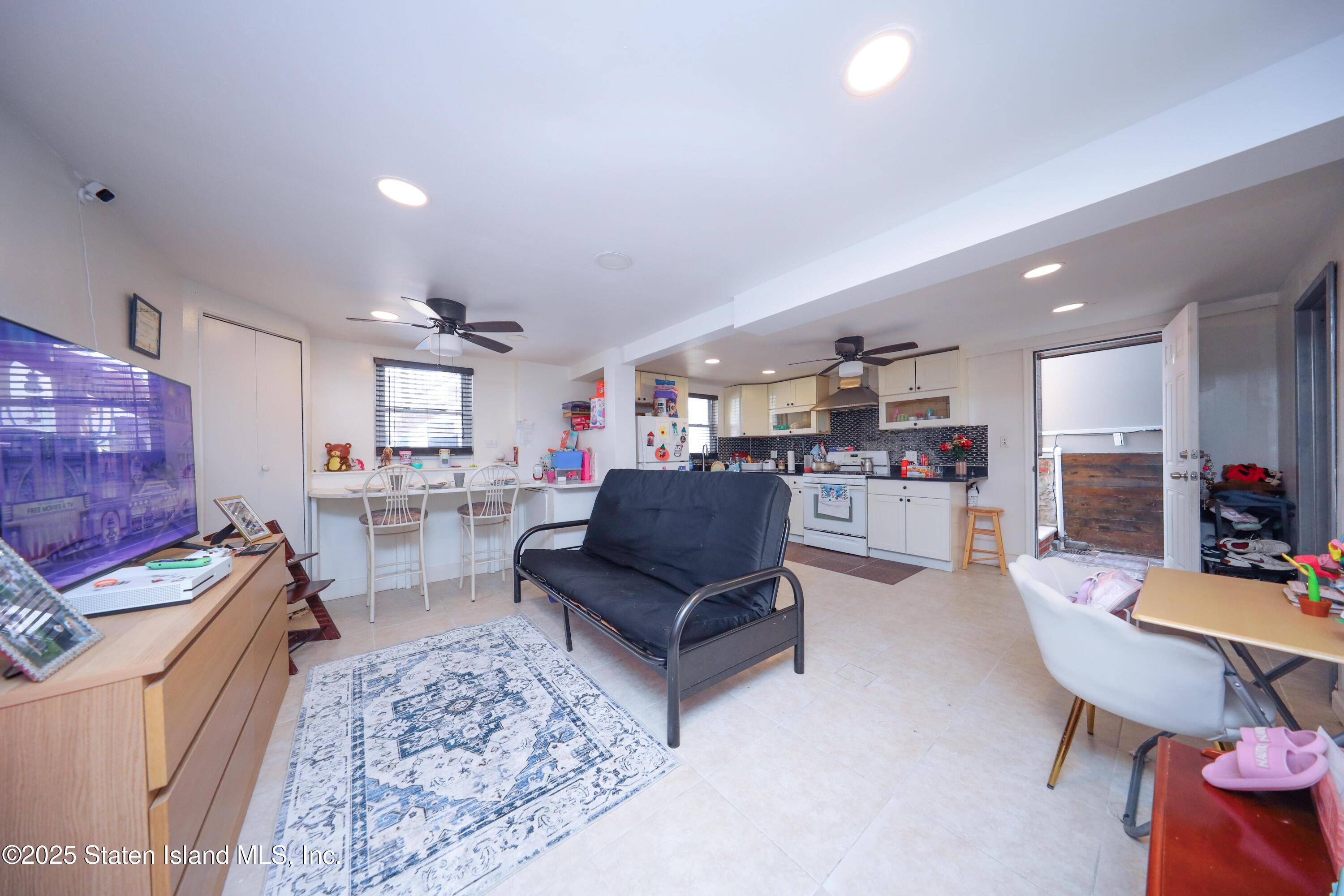139 Bionia Avenue, Staten Island, NY, 10305 image 14