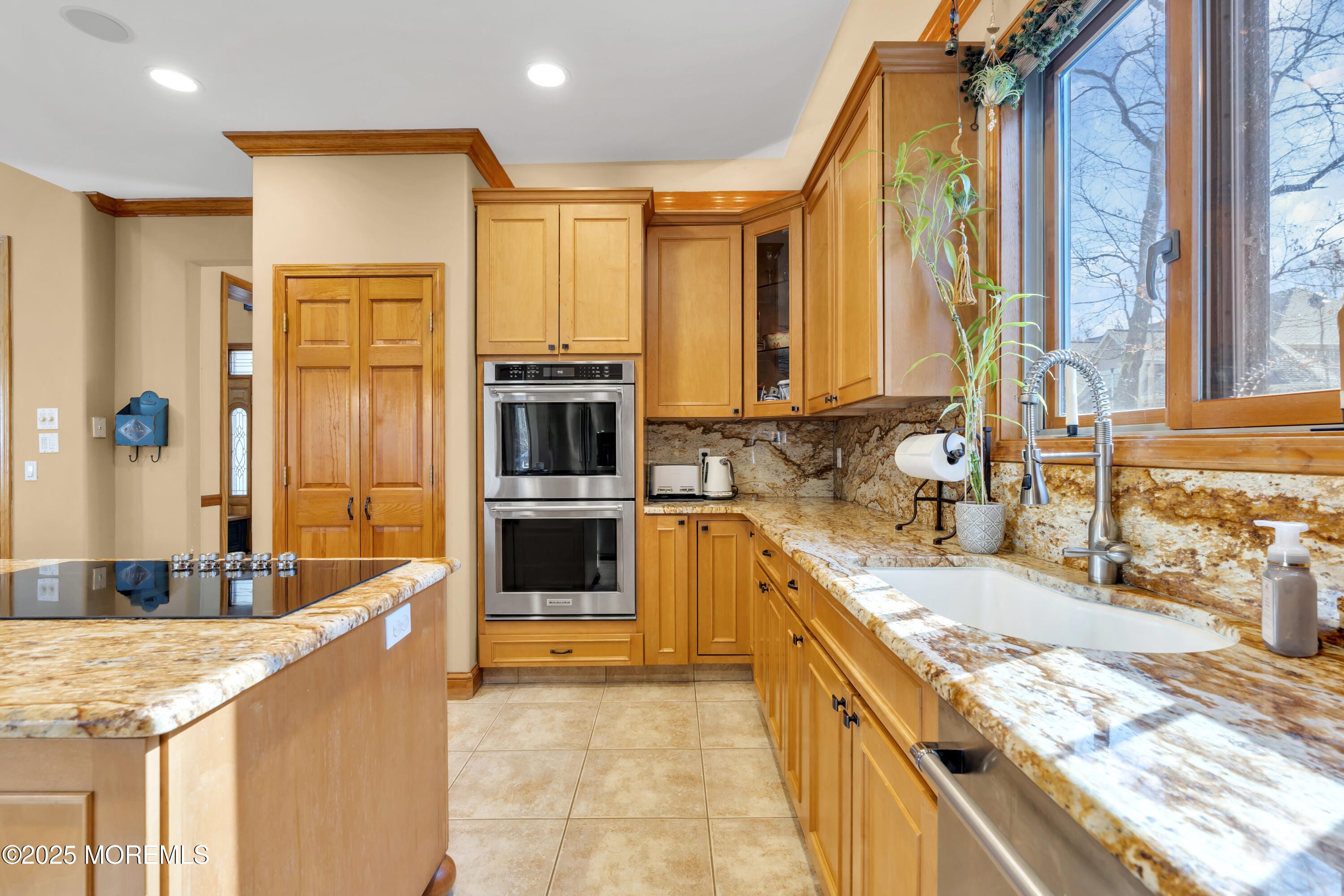 6 Canterbury Court, Jackson, NJ, 08527 image 32