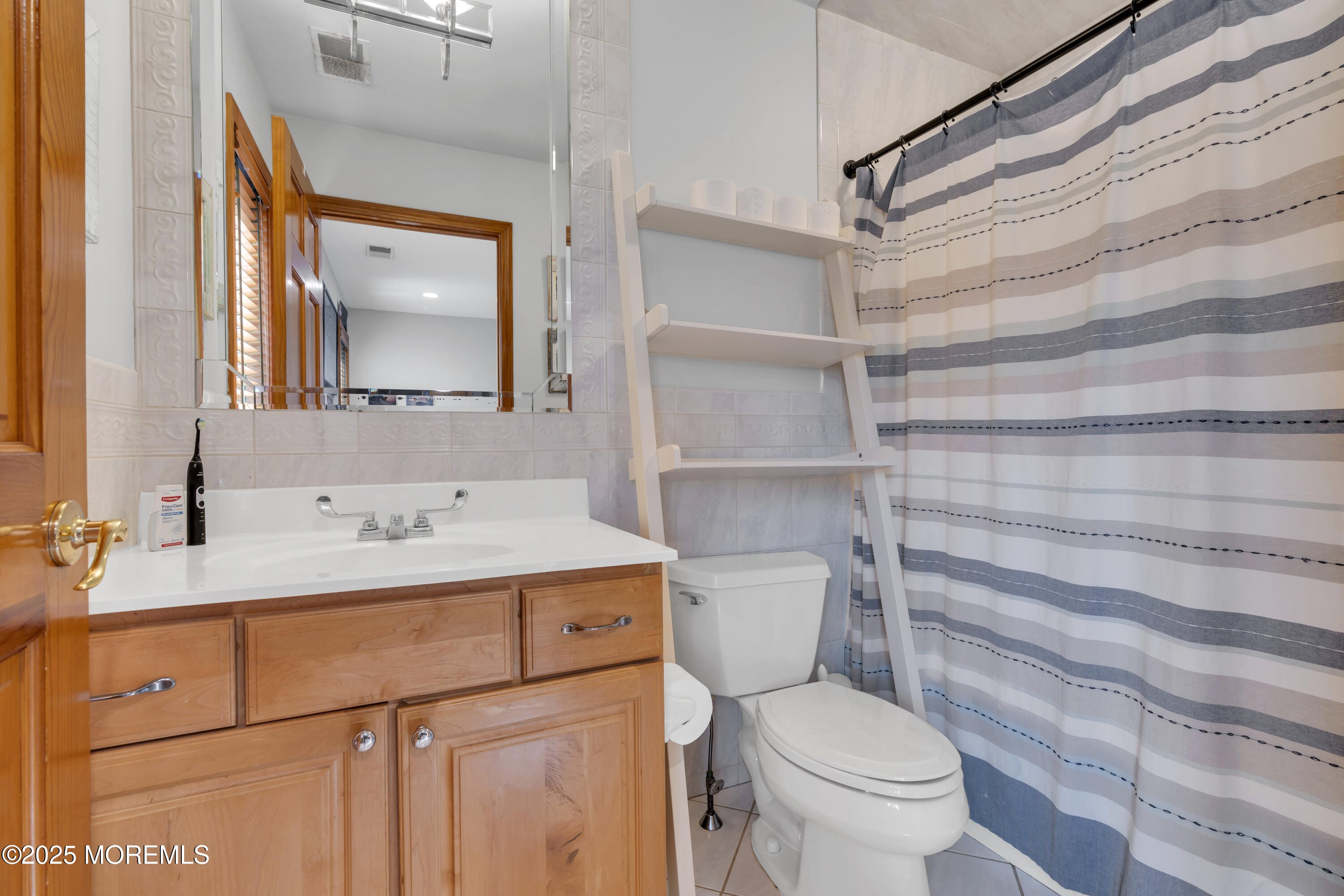 6 Canterbury Court, Jackson, NJ, 08527 image 52