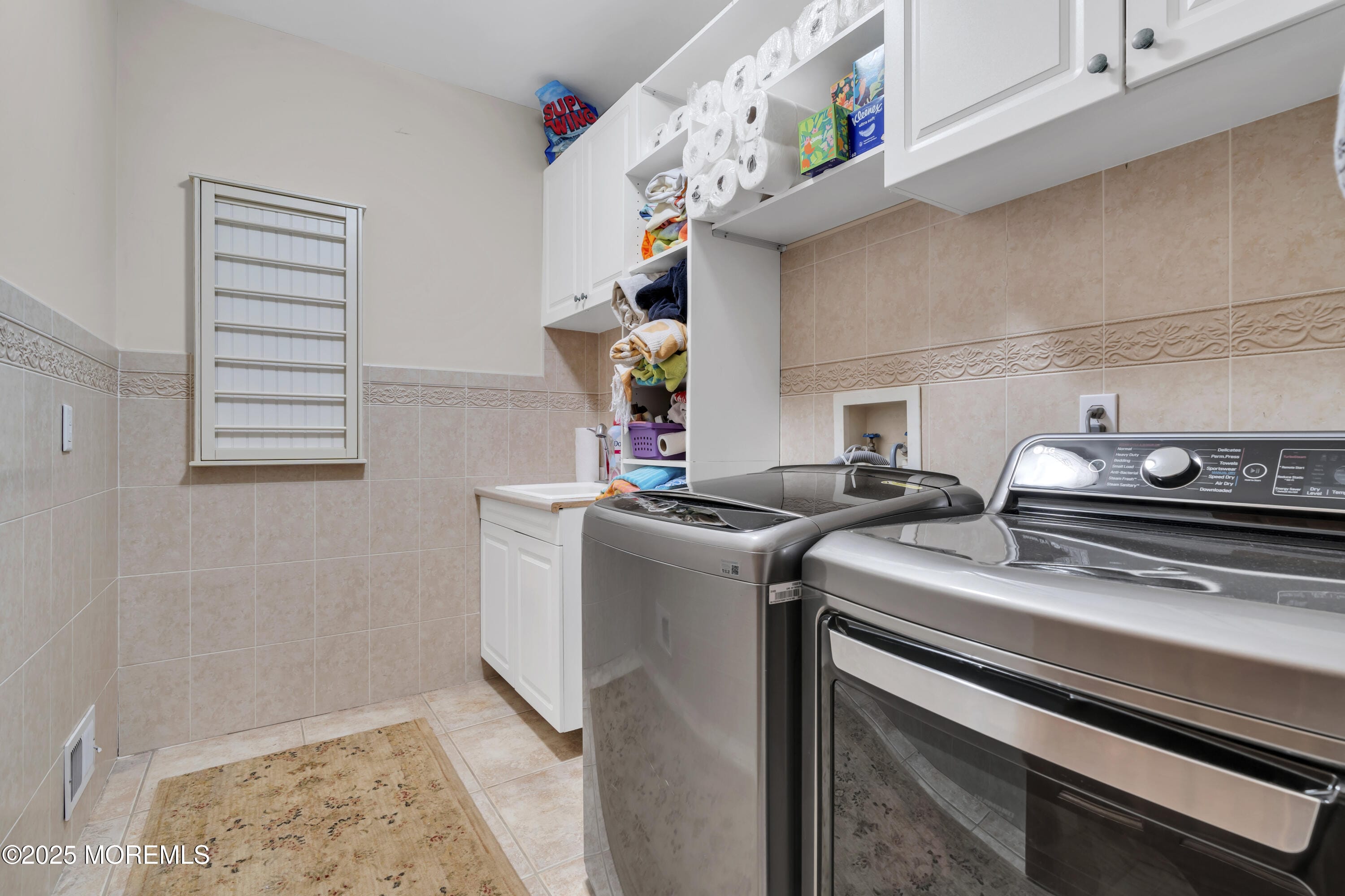 6 Canterbury Court, Jackson, NJ, 08527 image 75