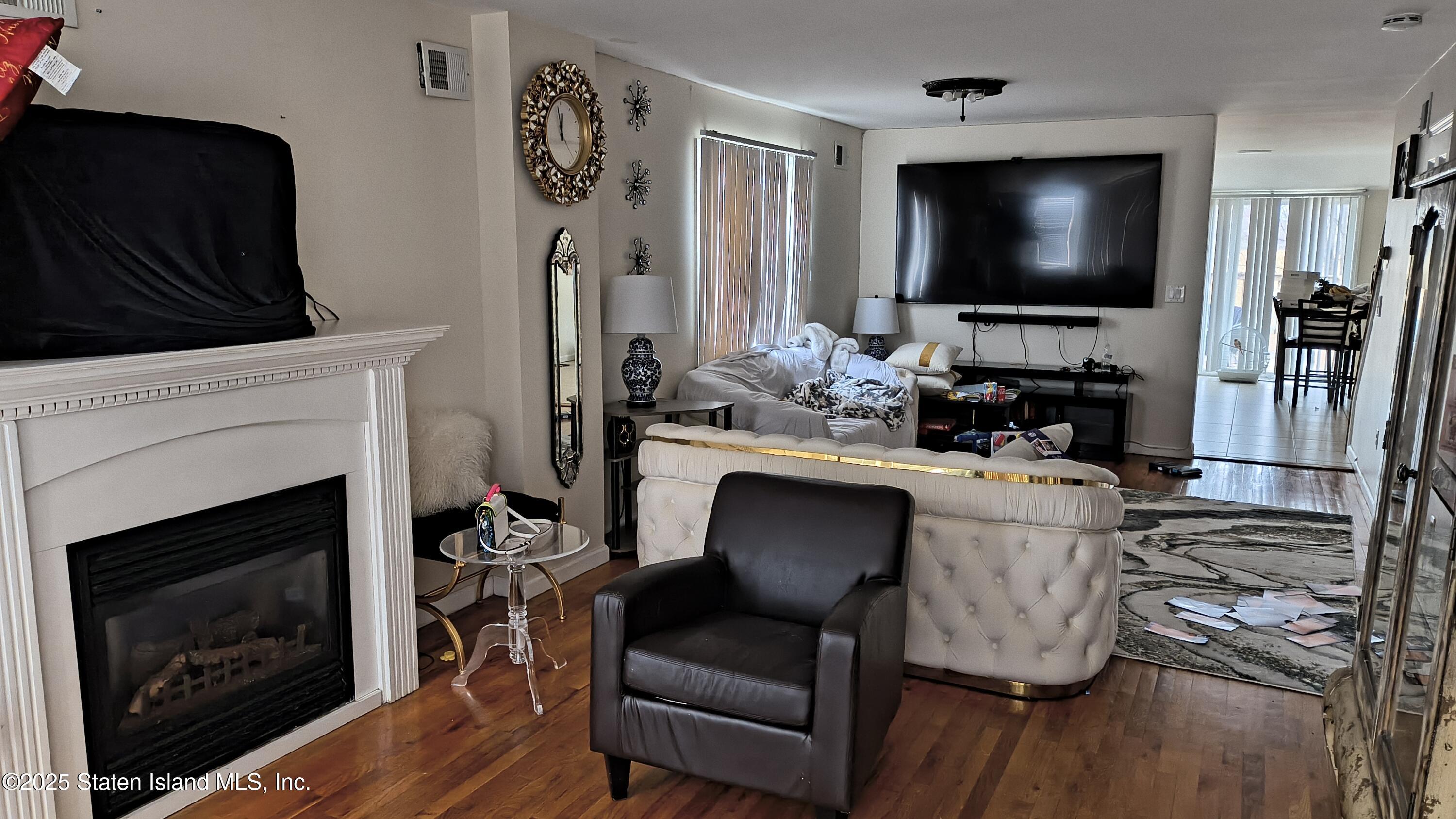 475 Father Capodanno Boulevard, Staten Island, NY, 10305 image 9