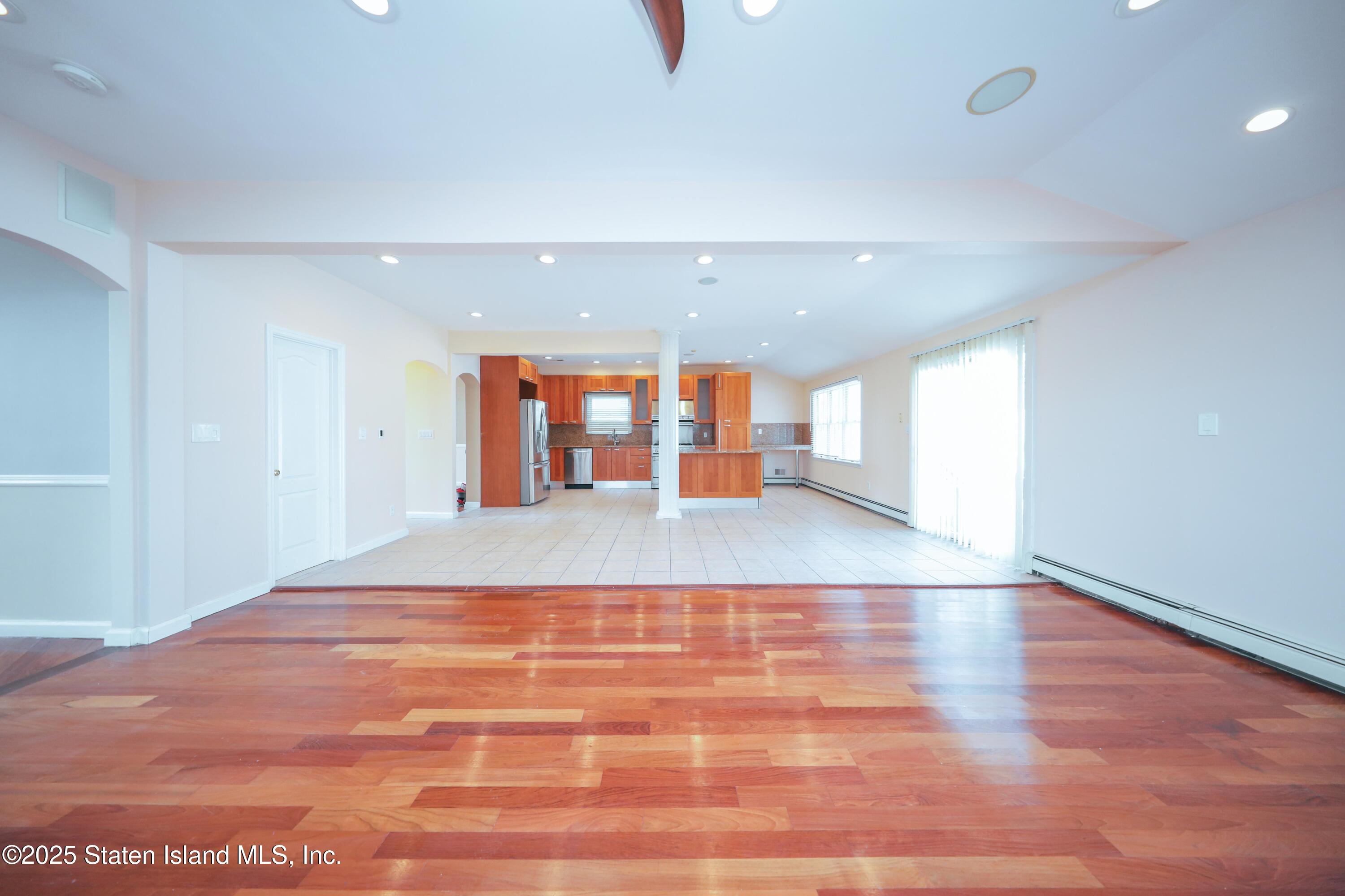 5775 Hylan Boulevard, Staten Island, NY, 10309 image 16