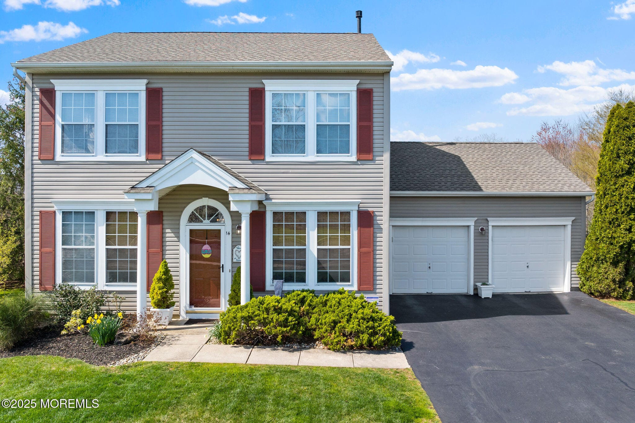 14 Strathmore Way, East Windsor, NJ, 08520