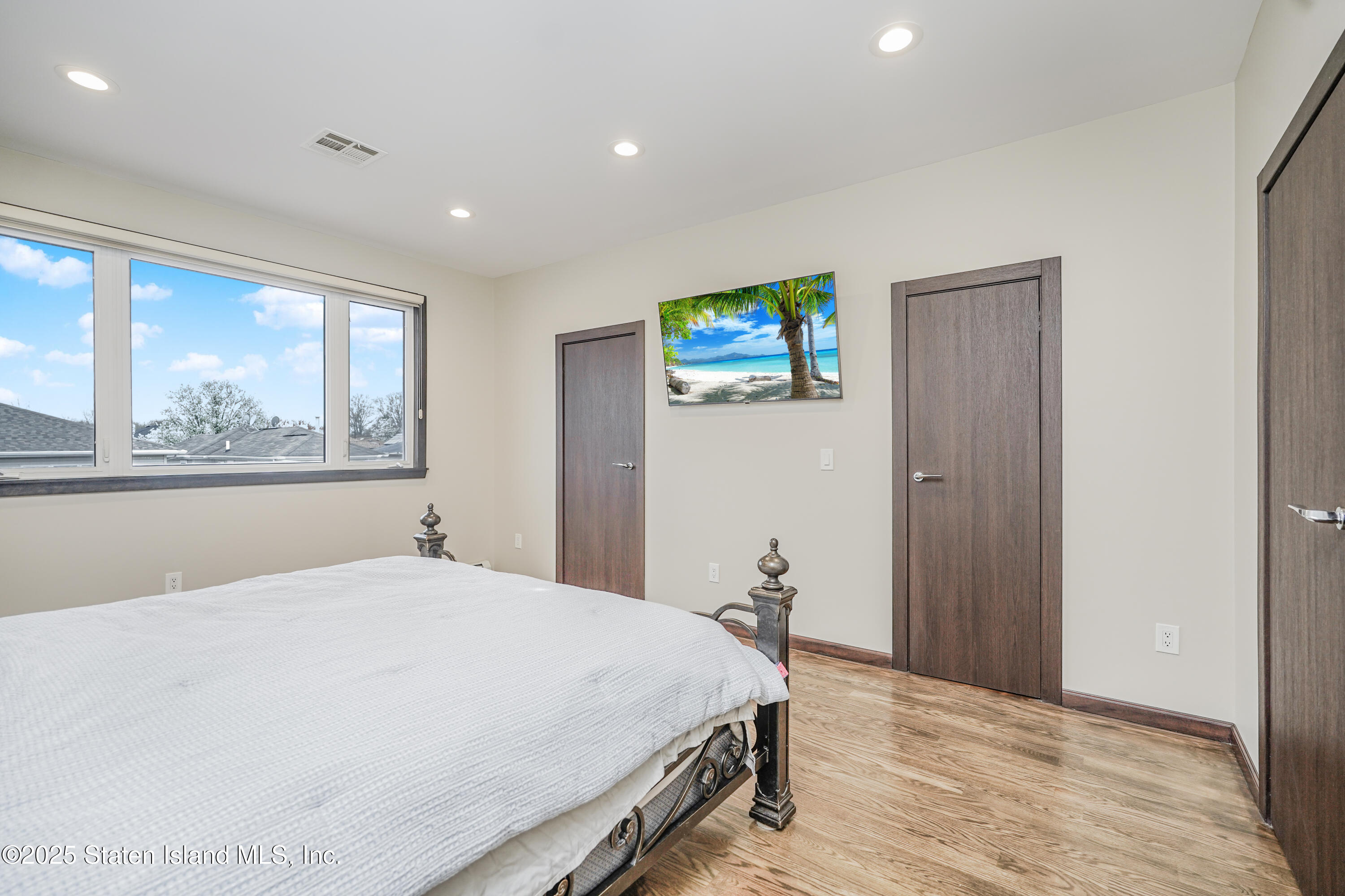 660 Rockaway Street, Staten Island, NY, 10307 image 33