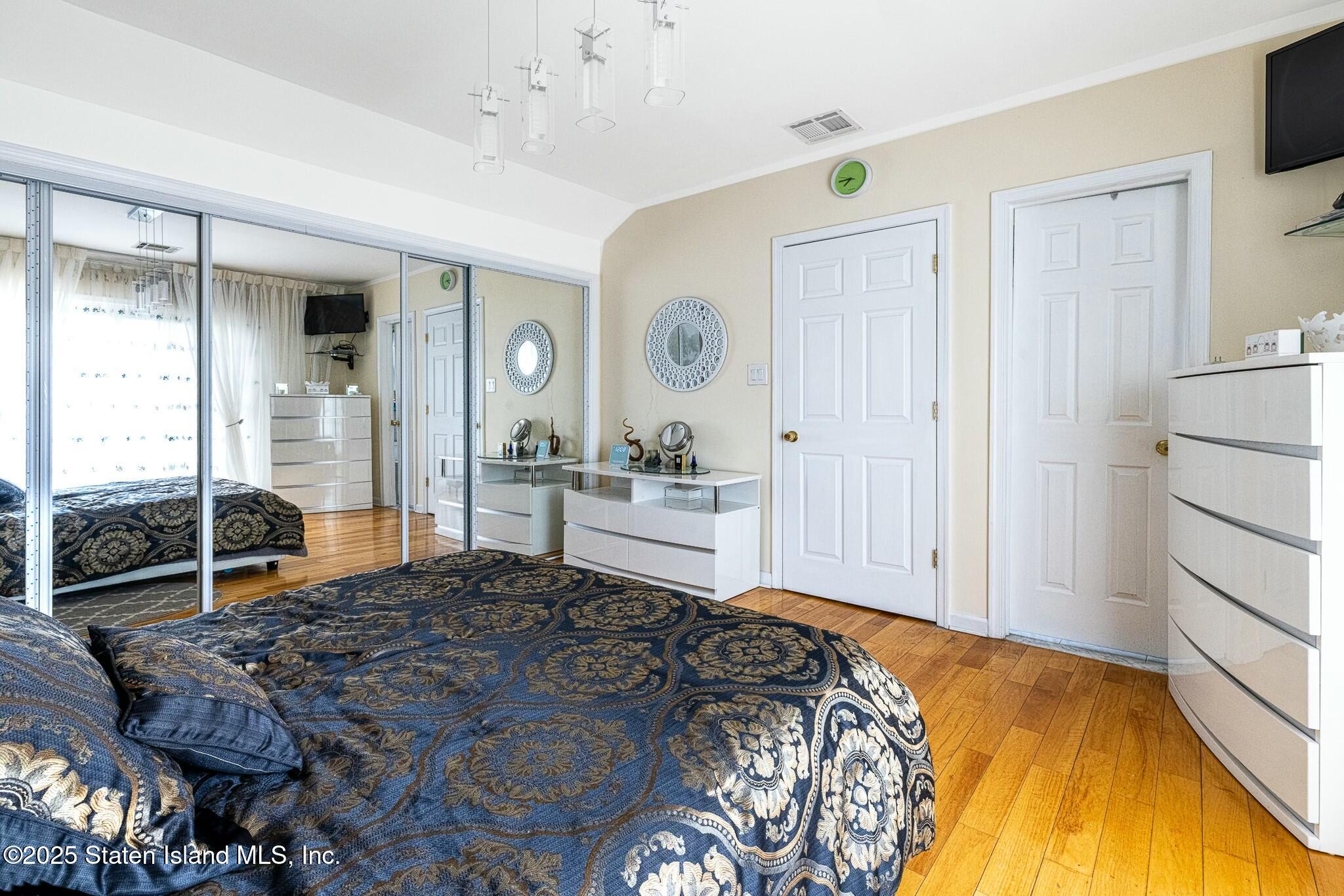 329 Olympia Boulevard B, Staten Island, NY, 10304 image 13