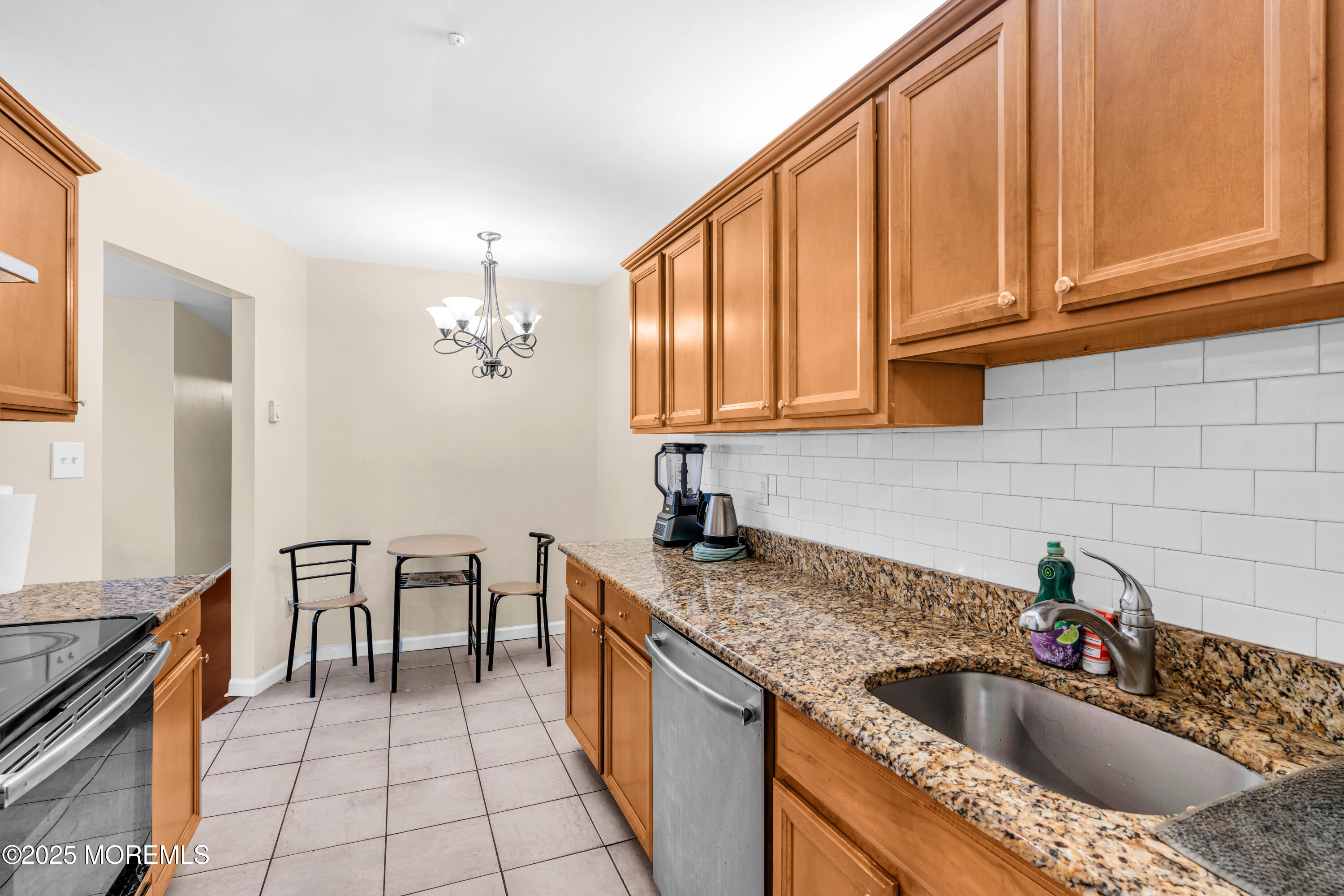 54 Amberly Drive F, Manalapan, NJ, 07726 image 6