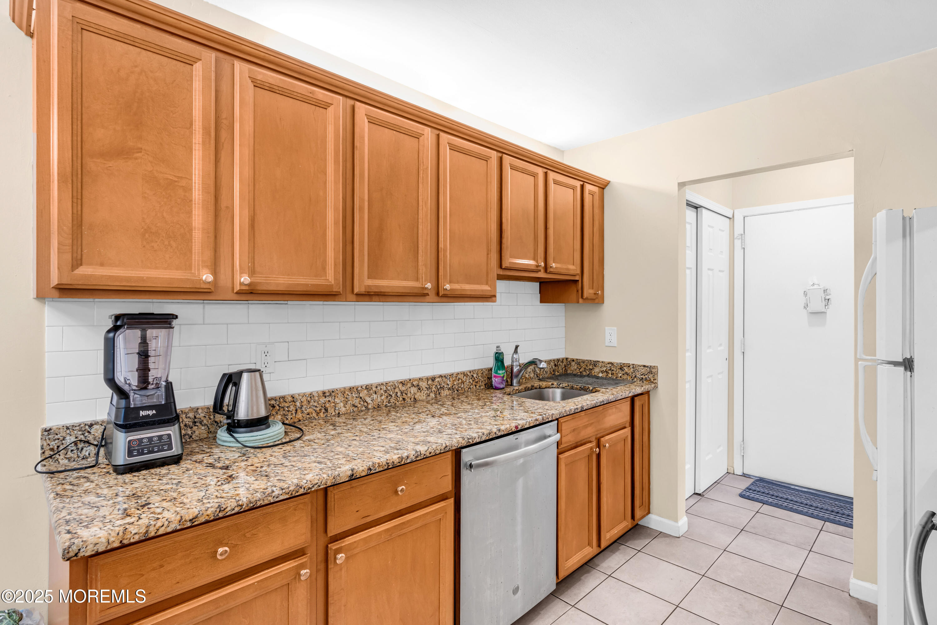 54 Amberly Drive F, Manalapan, NJ, 07726 image 7