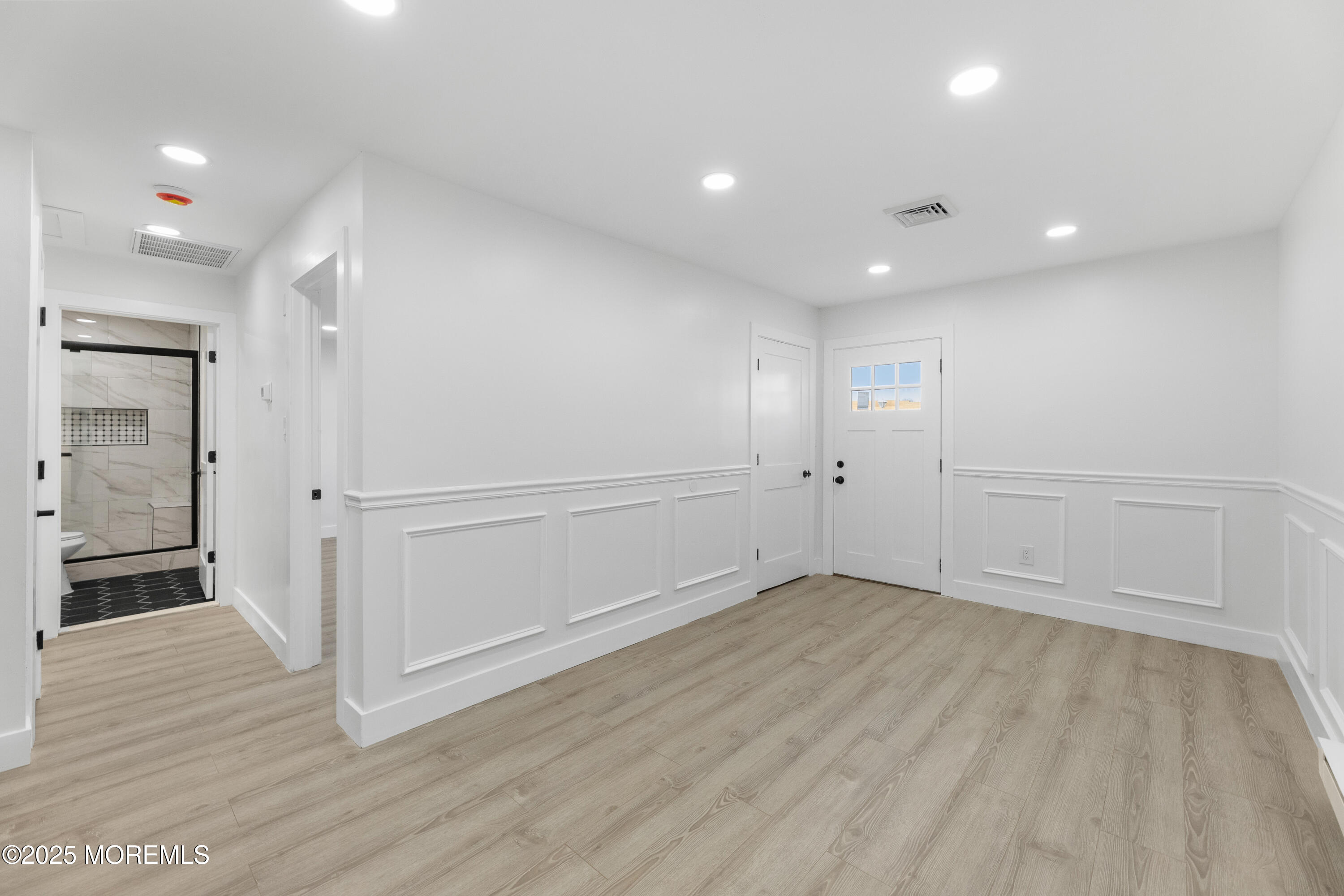 164 Cours De Clemenceau E, Freehold, NJ, 07728 image 7