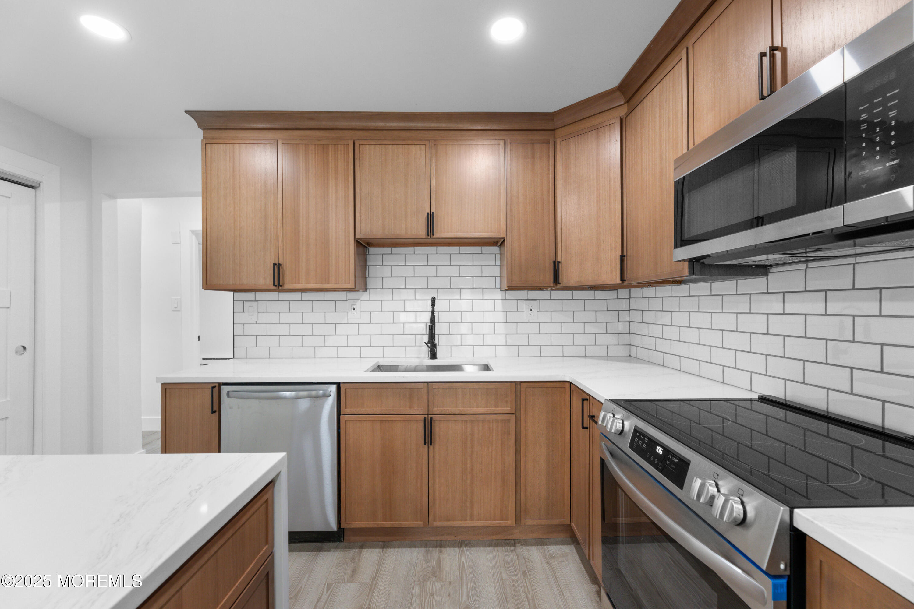 164 Cours De Clemenceau E, Freehold, NJ, 07728 image 9
