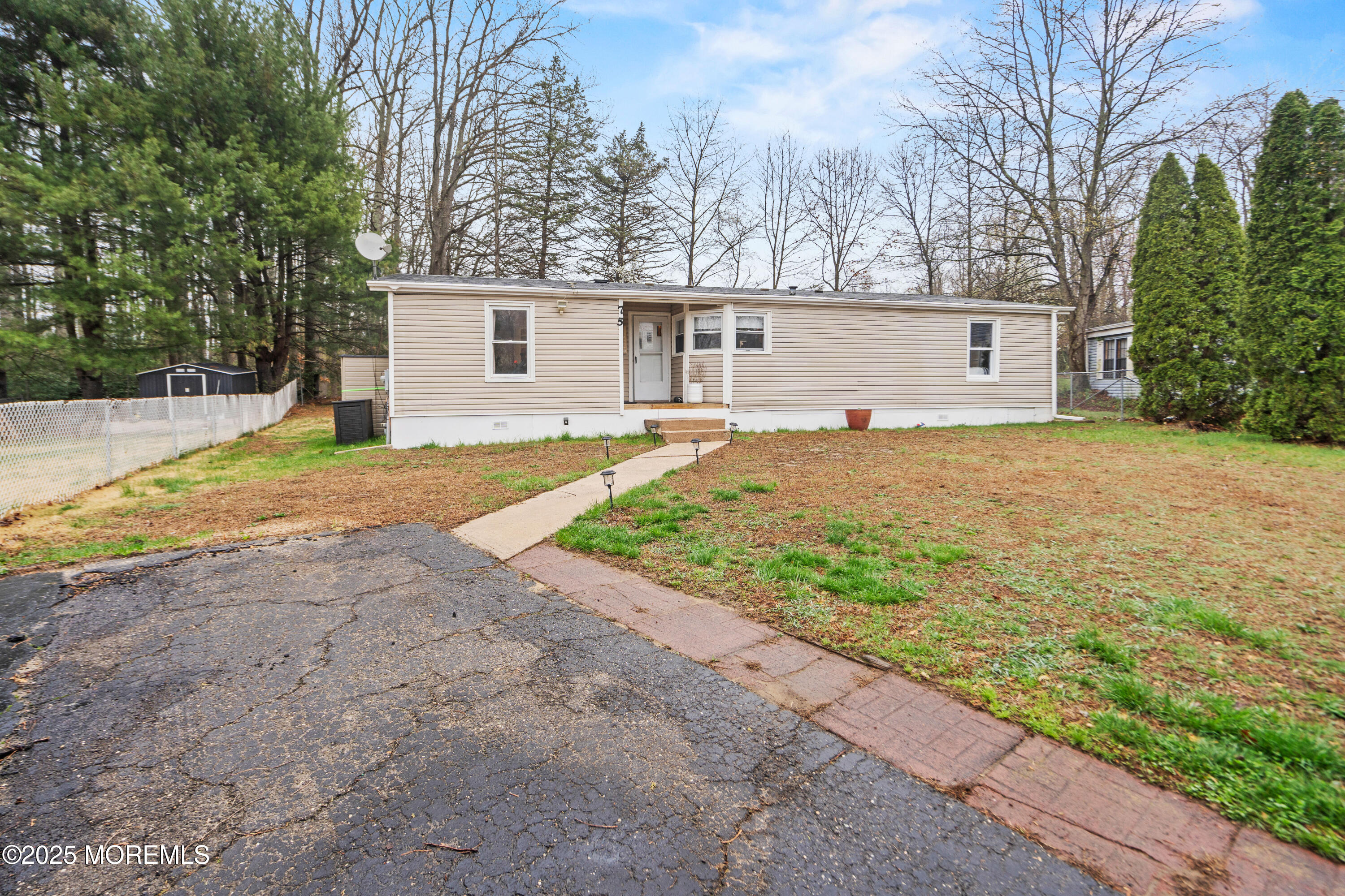 75 Deer Way, Manalapan, NJ, 07726 image 23