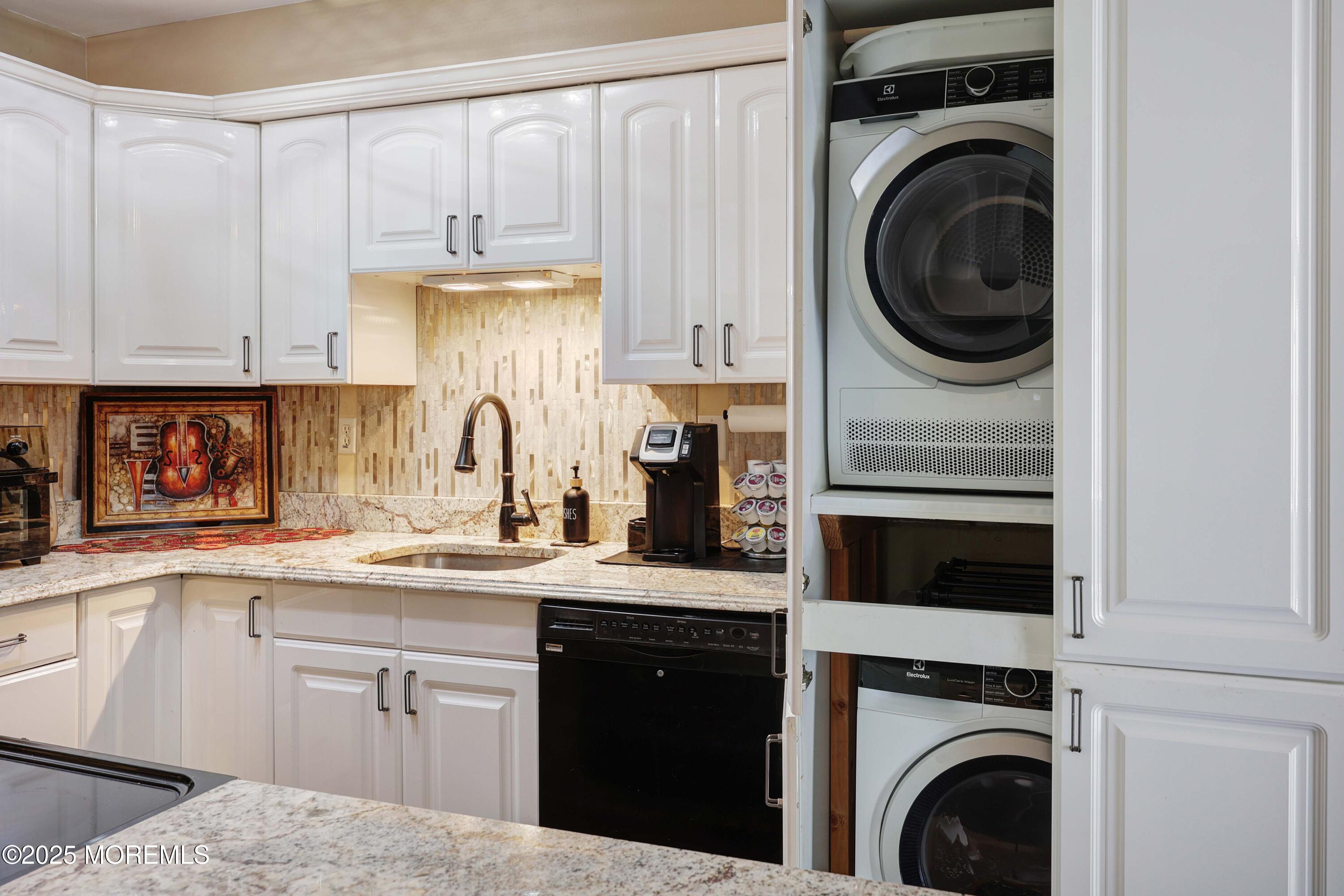 200 Portland Road D15, Highlands, NJ, 07732 image 23