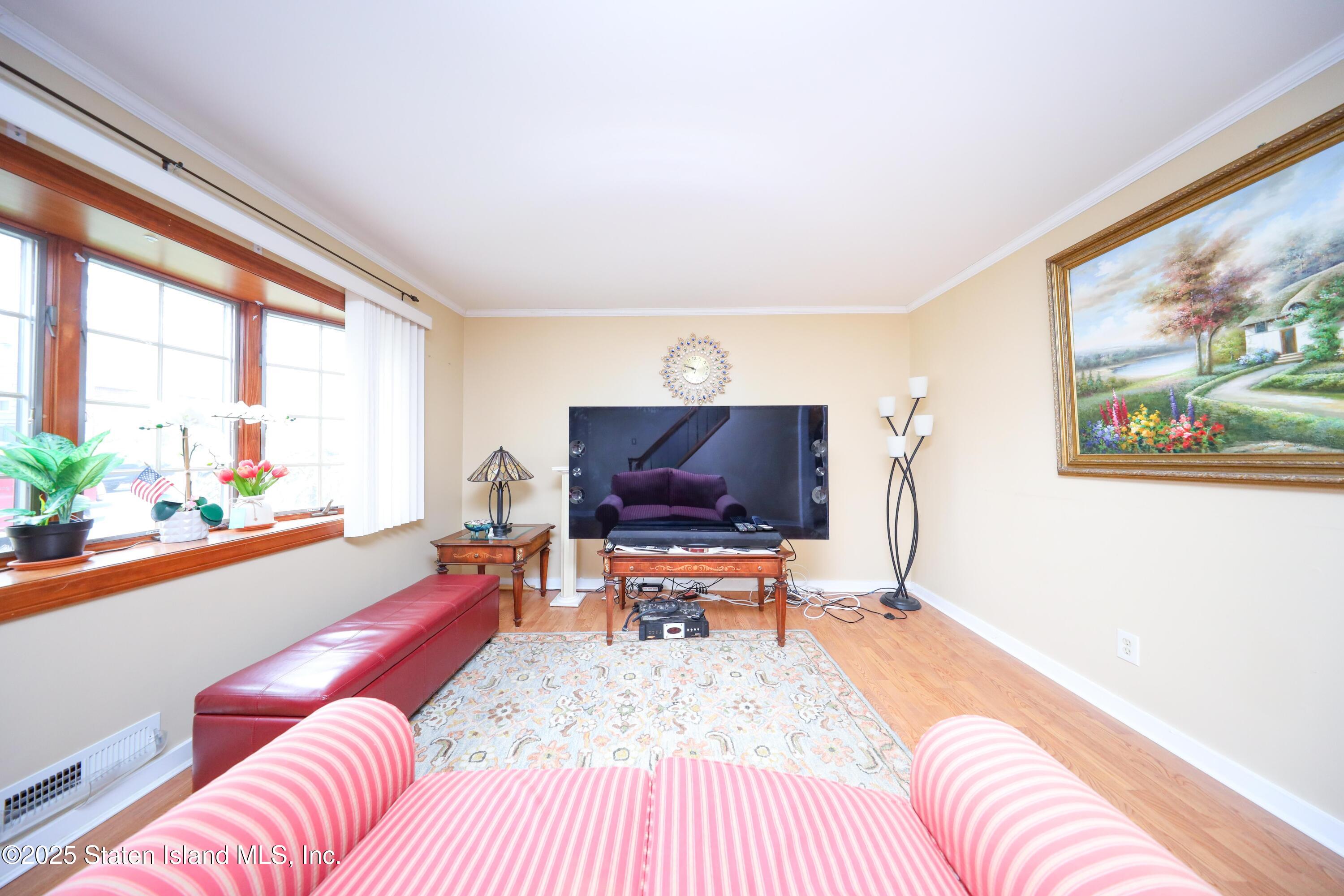 192 Gansevoort Boulevard, Staten Island, NY, 10314 image 7